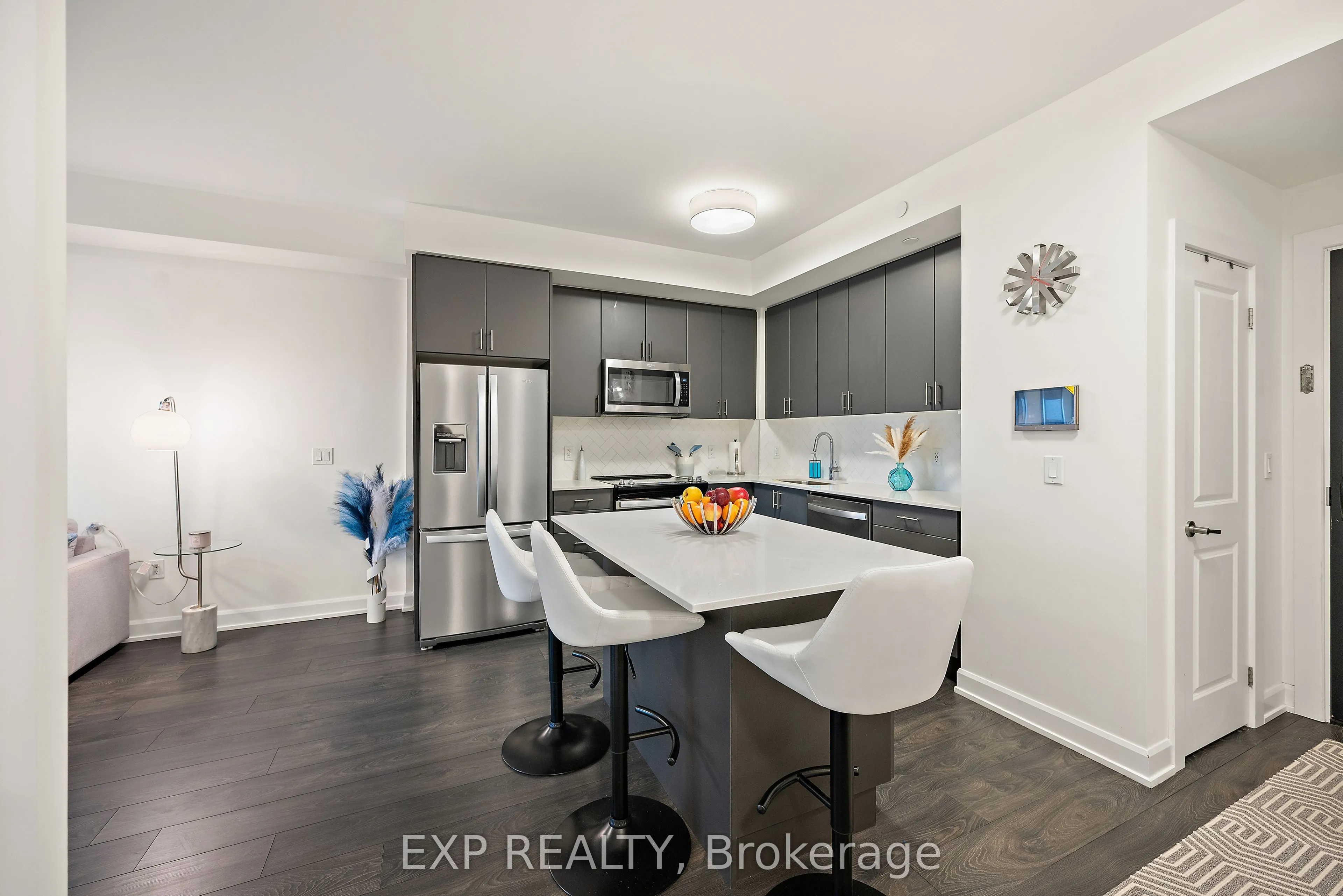 3200 William Coltson Avenue, #327