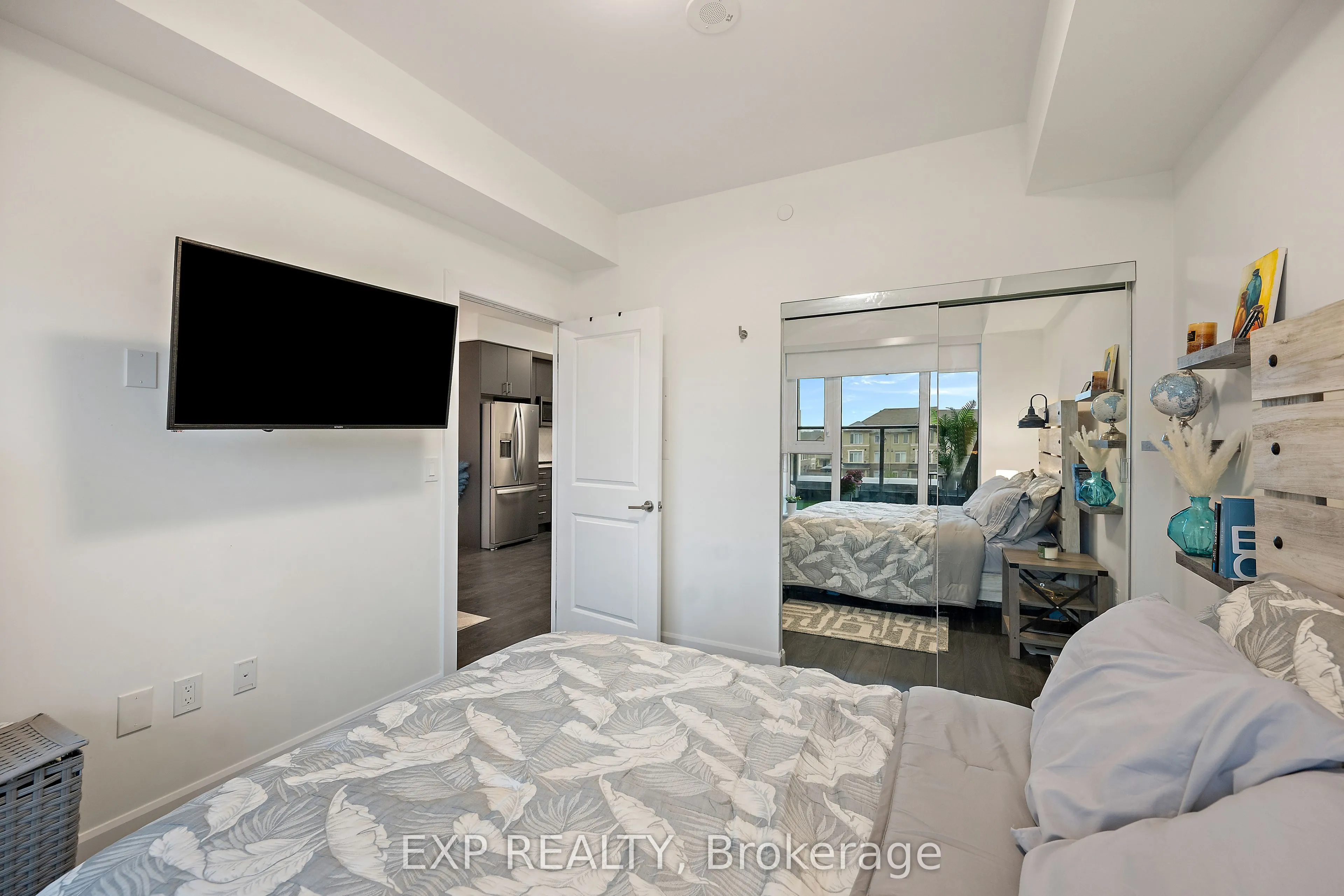 3200 William Coltson Avenue, #327