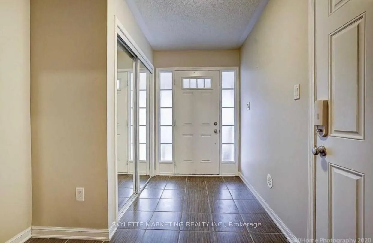 238 Mortimer Crescent