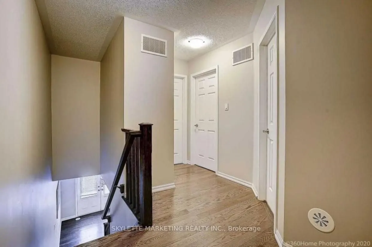 238 Mortimer Crescent