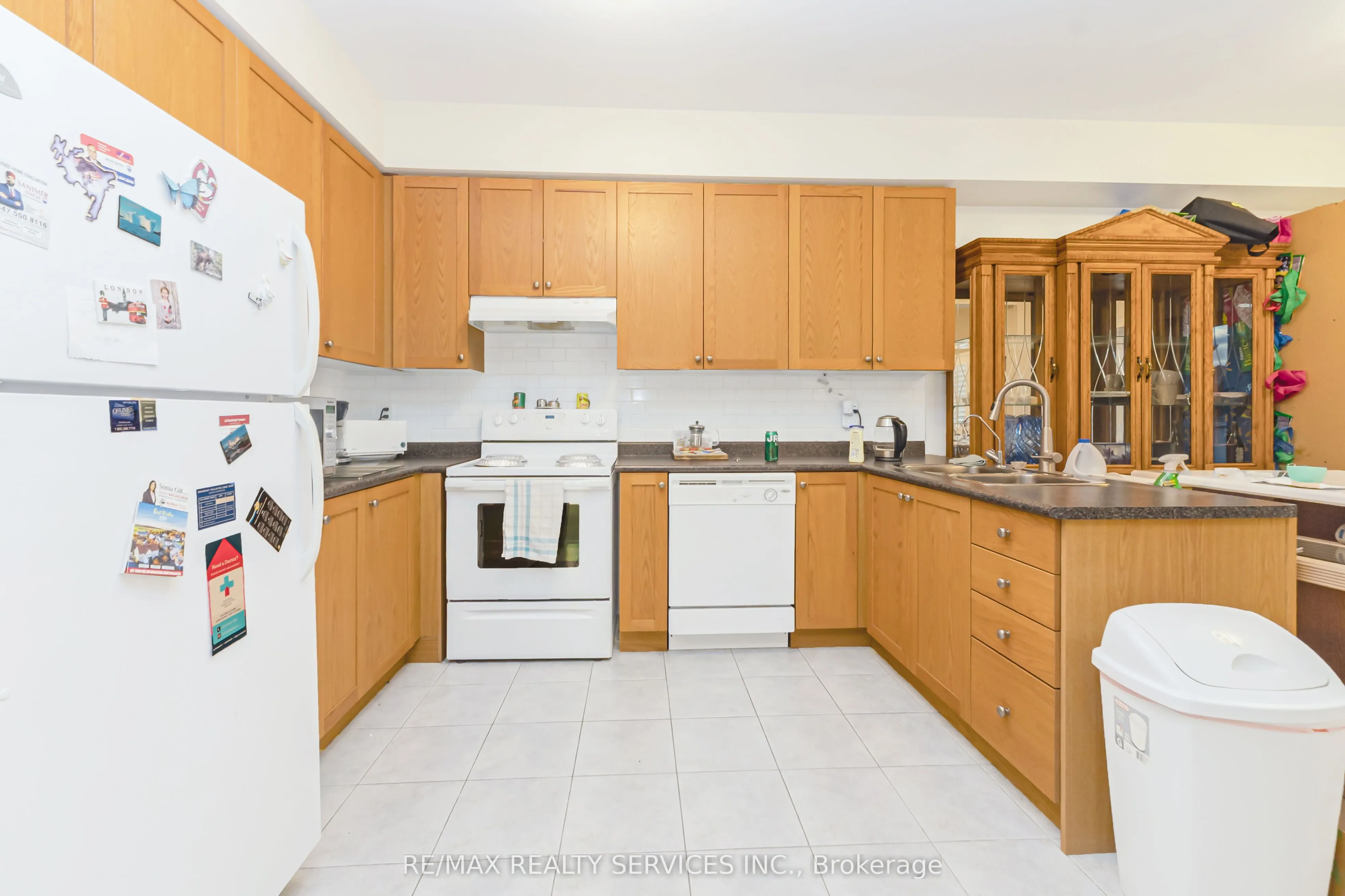 12 Commodore Drive