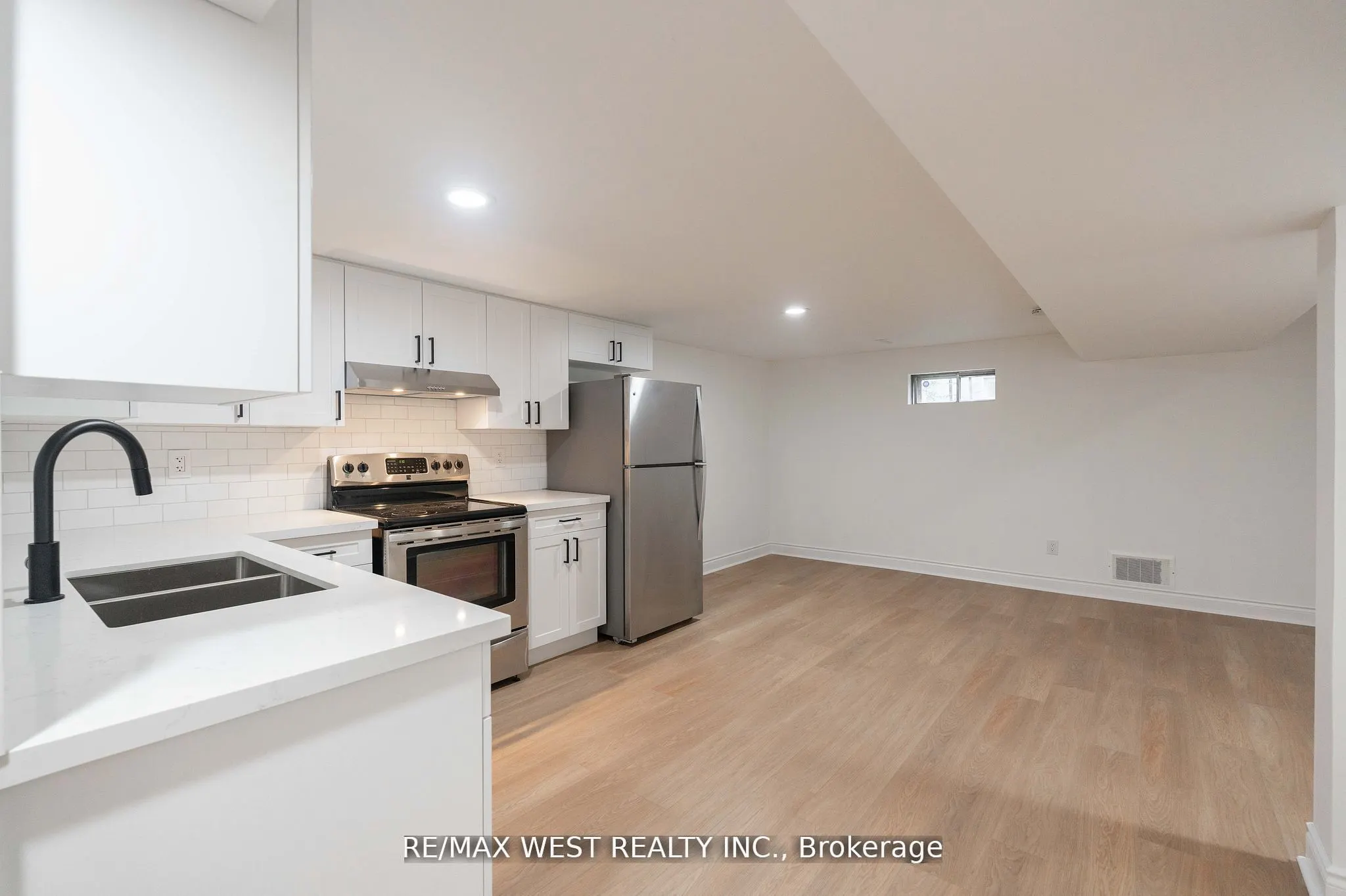 75 Wright Crescent, #Basement