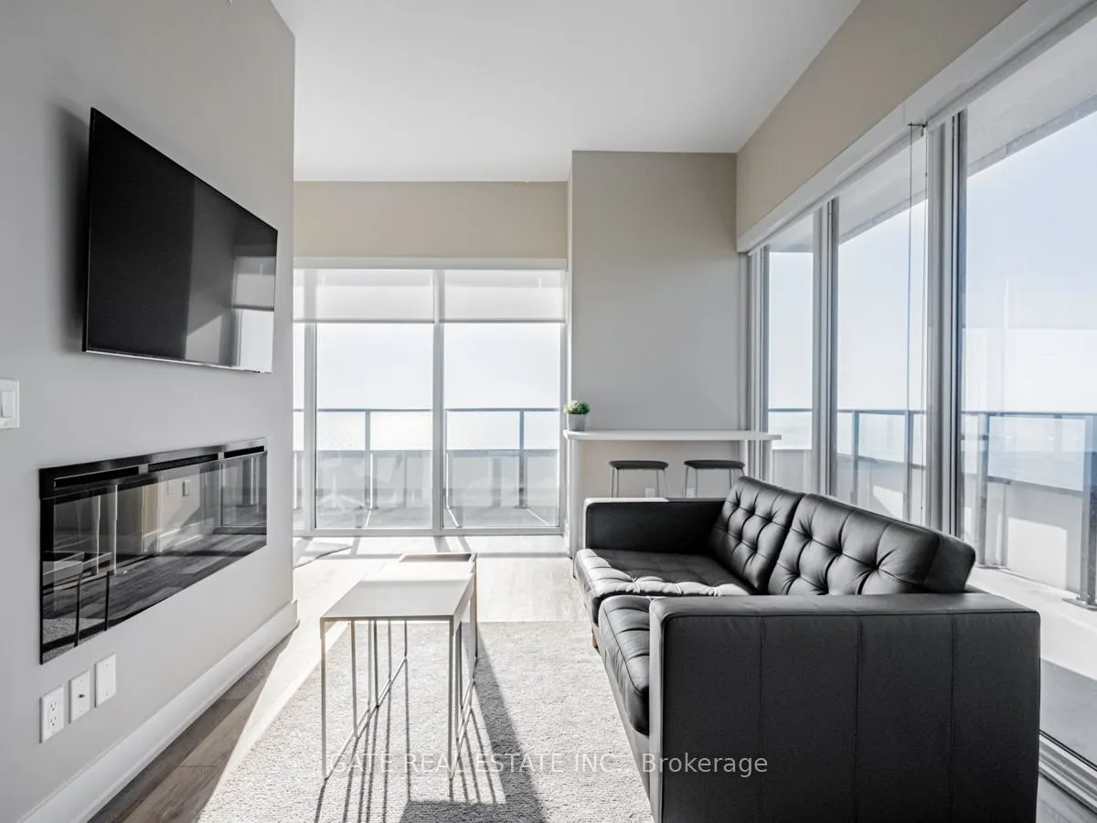 30 Shore Breeze Drive, #6010