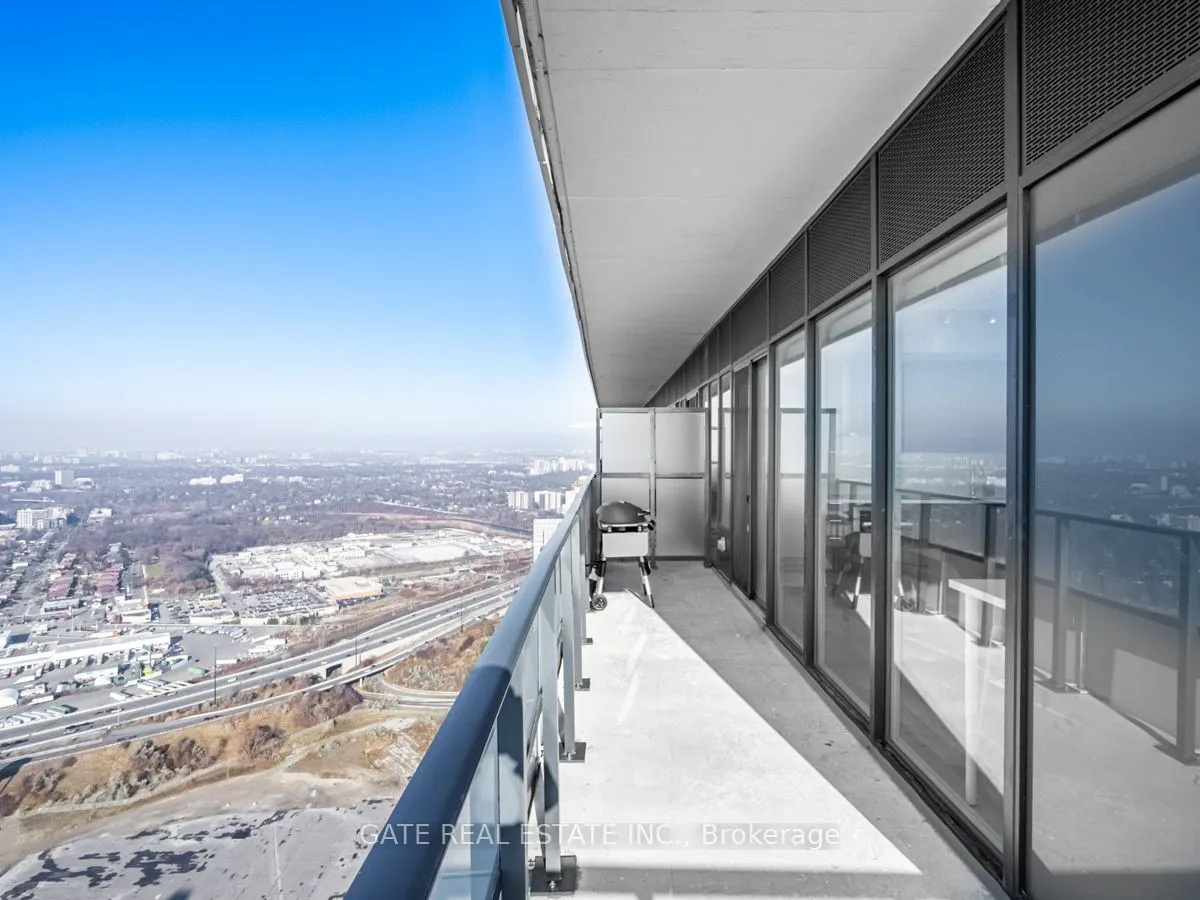 30 Shore Breeze Drive, #6010