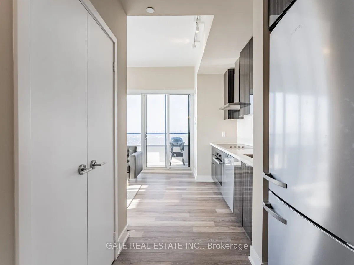 30 Shore Breeze Drive, #6010