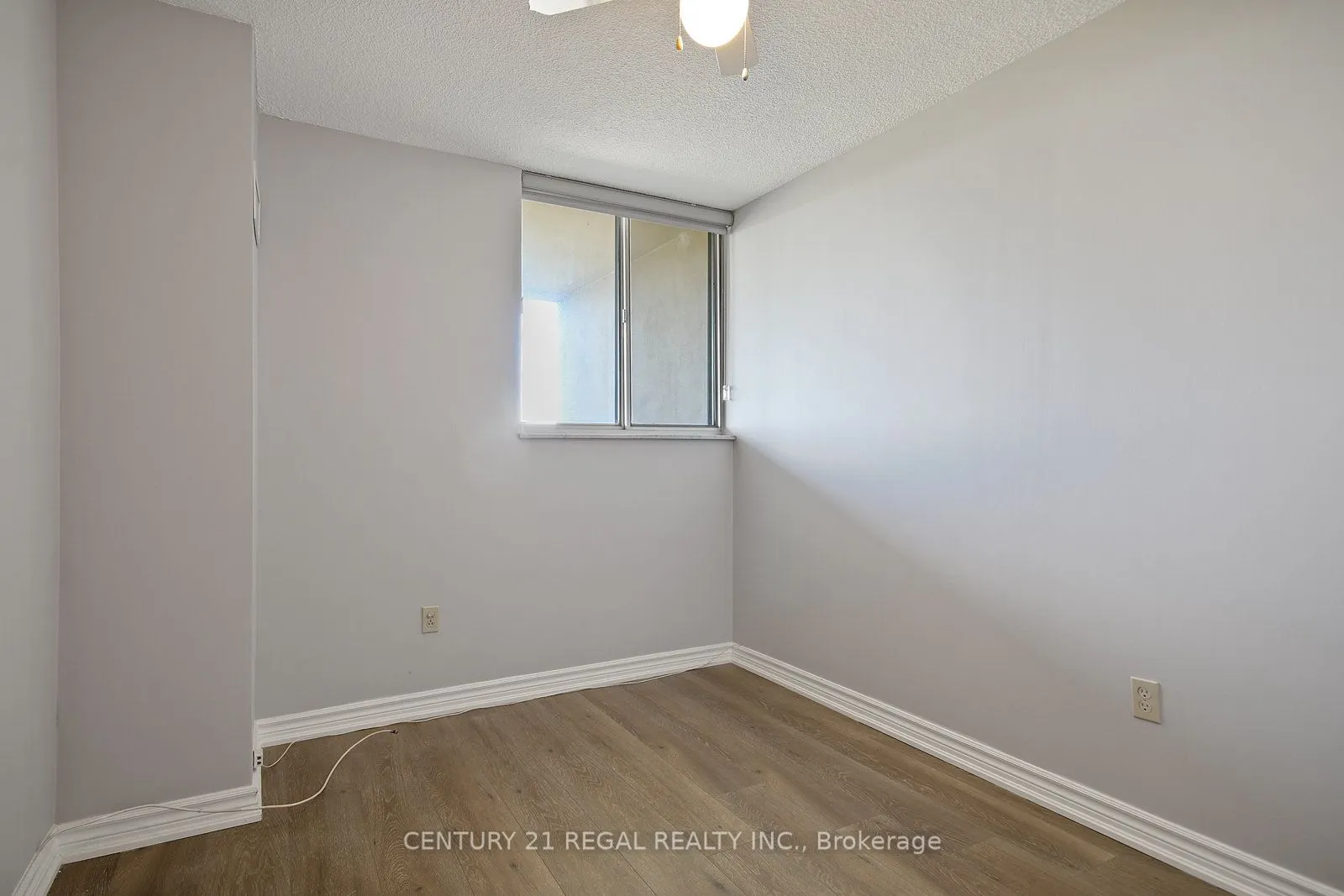 812 Burnhamthorpe Road E, #1207