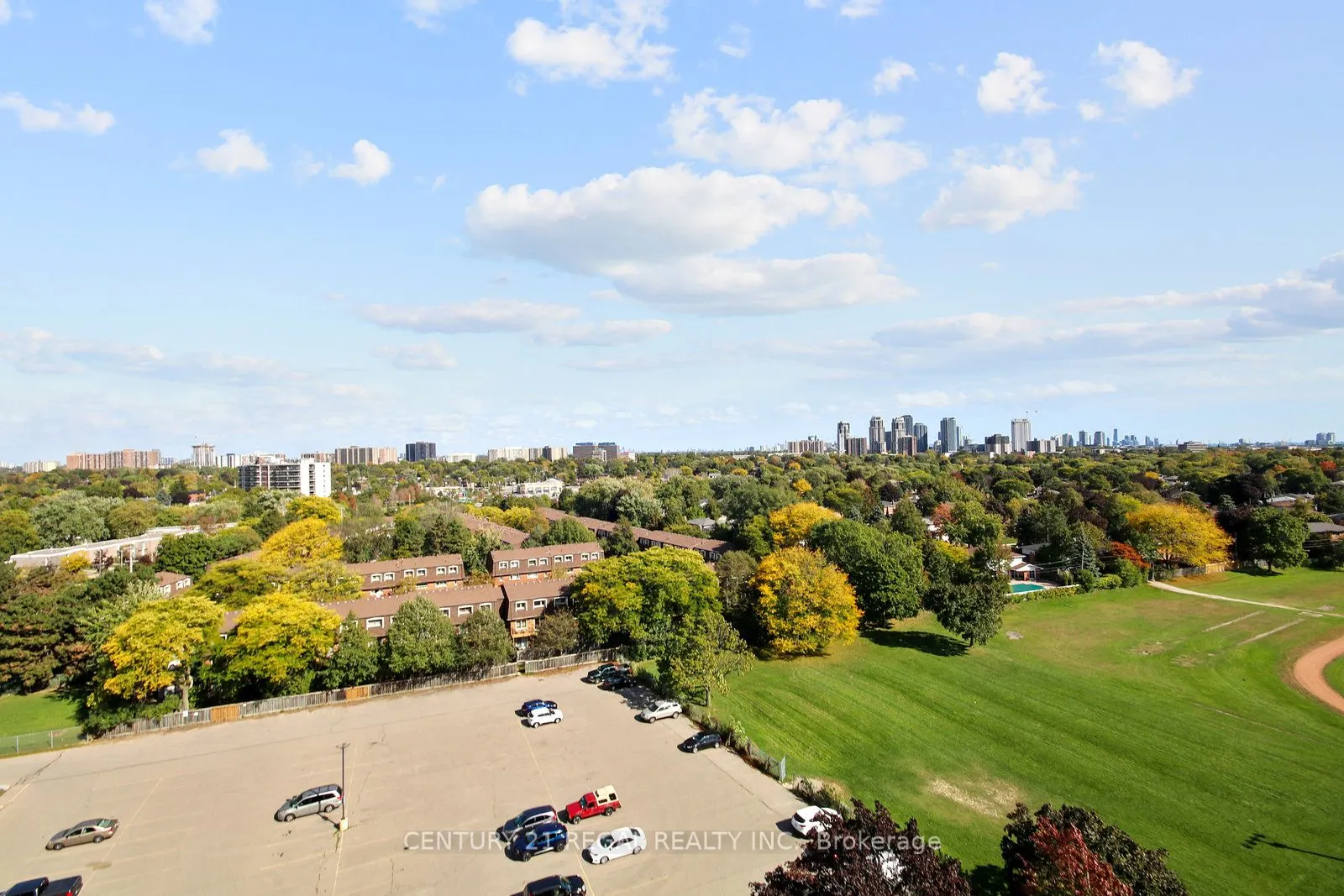 812 Burnhamthorpe Road E, #1207