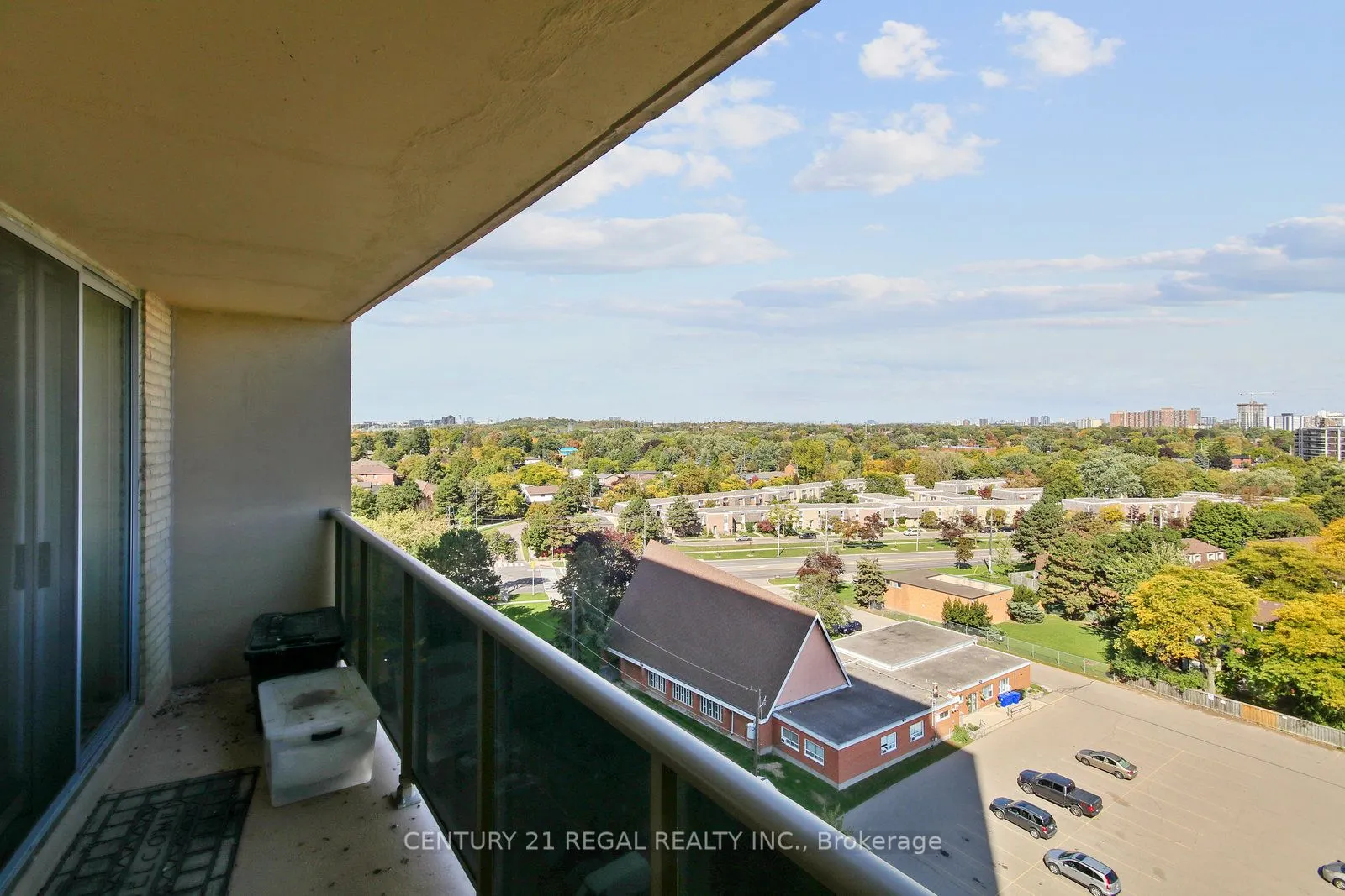 812 Burnhamthorpe Road E, #1207