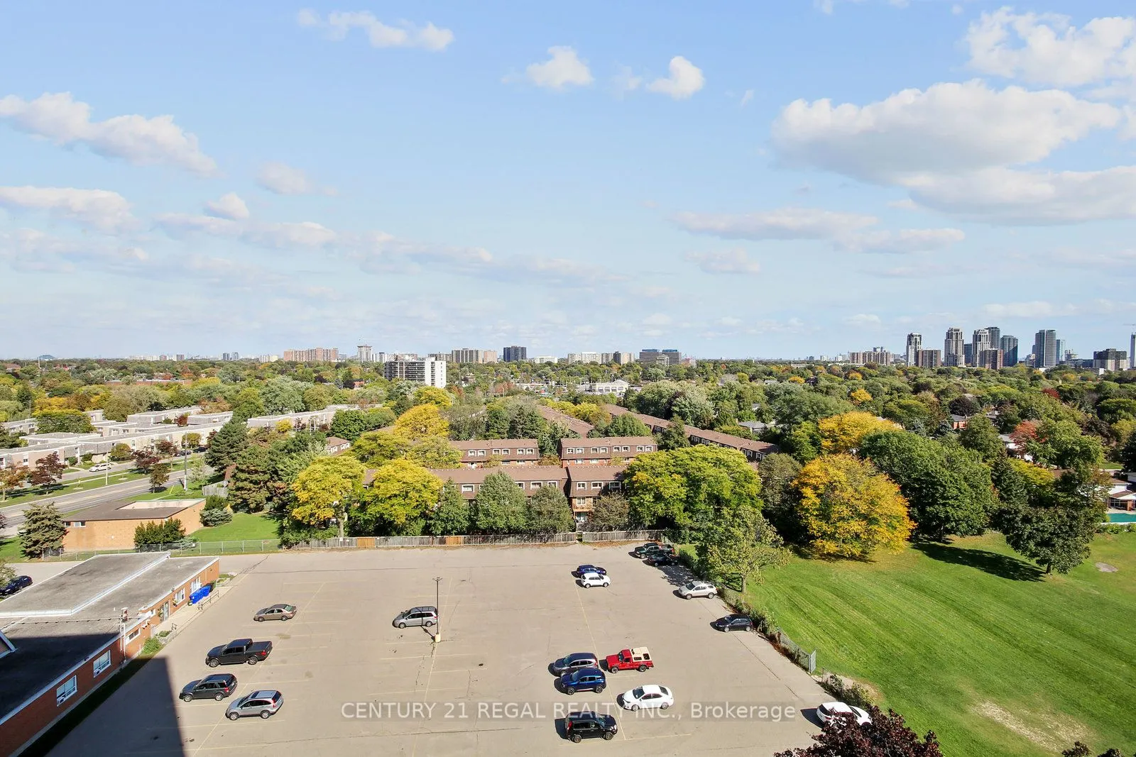 812 Burnhamthorpe Road E, #1207