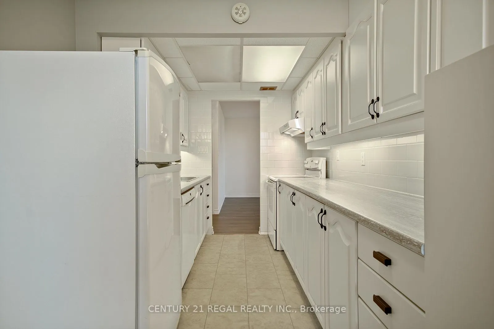 812 Burnhamthorpe Road E, #1207
