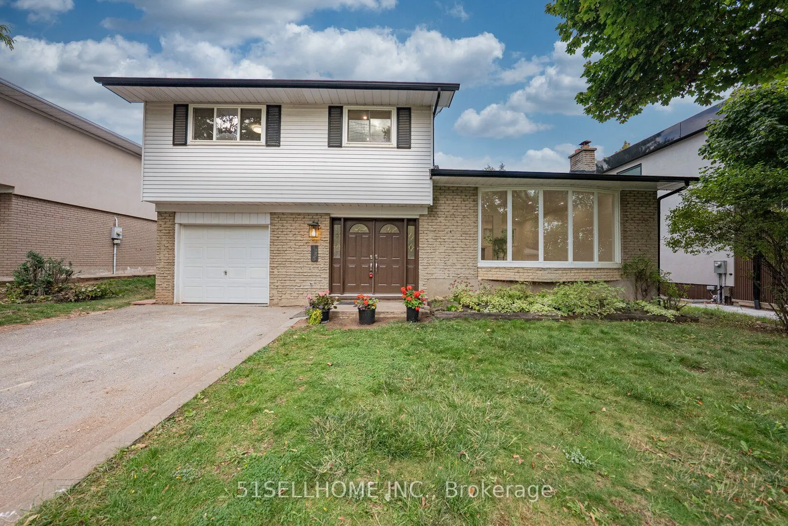 1253 Kensington Park Road