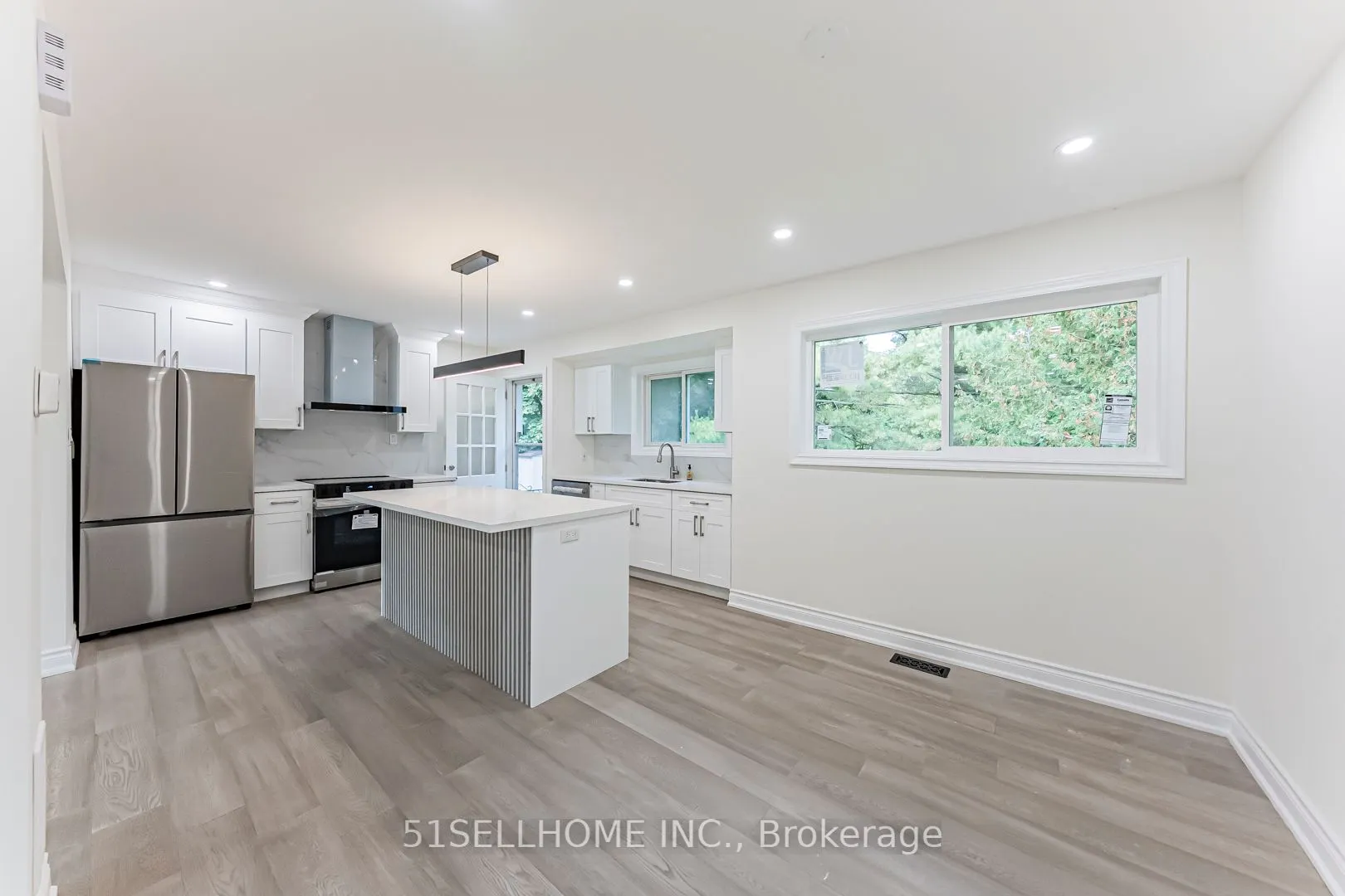 1253 Kensington Park Road