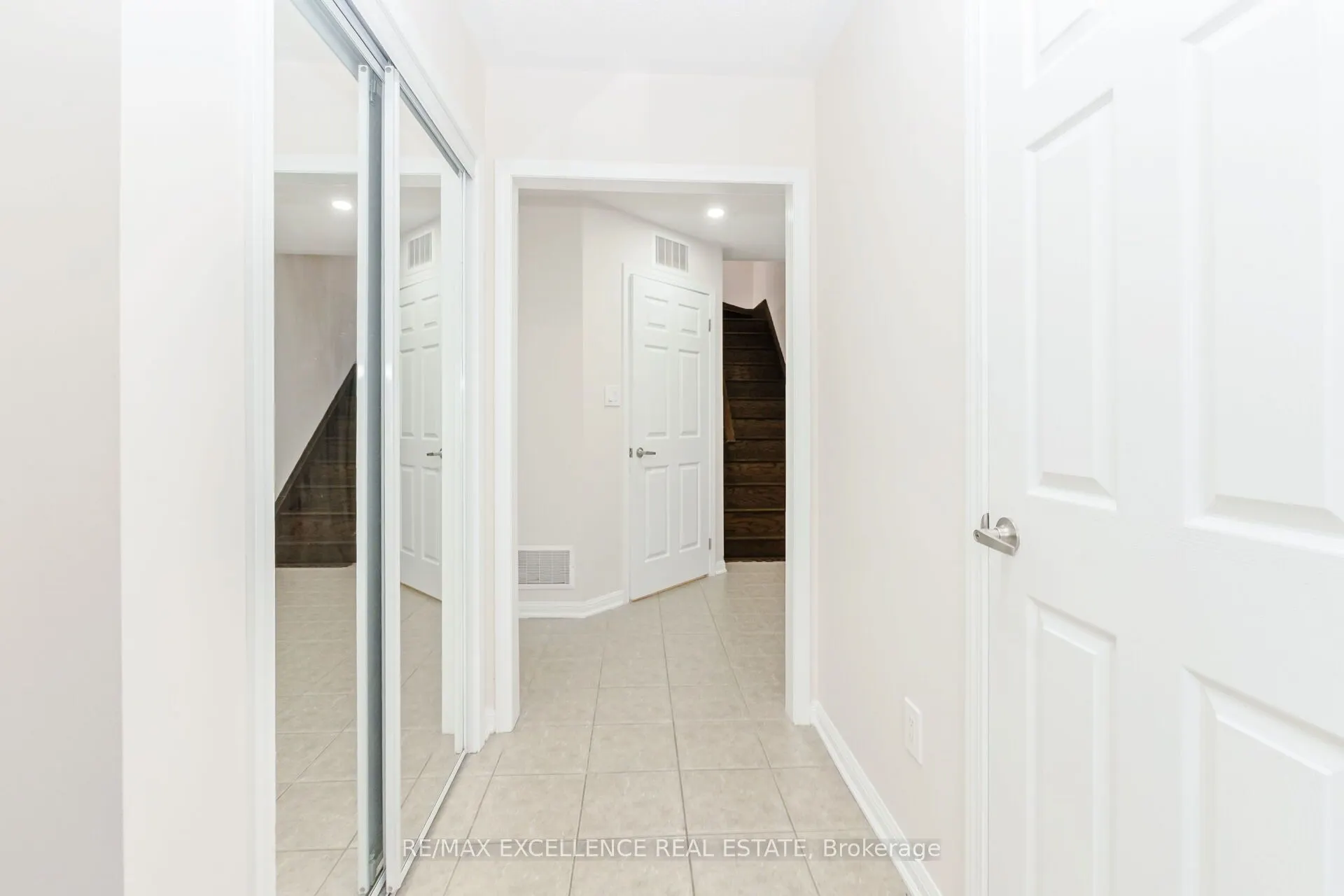 127 Bleasdale Avenue
