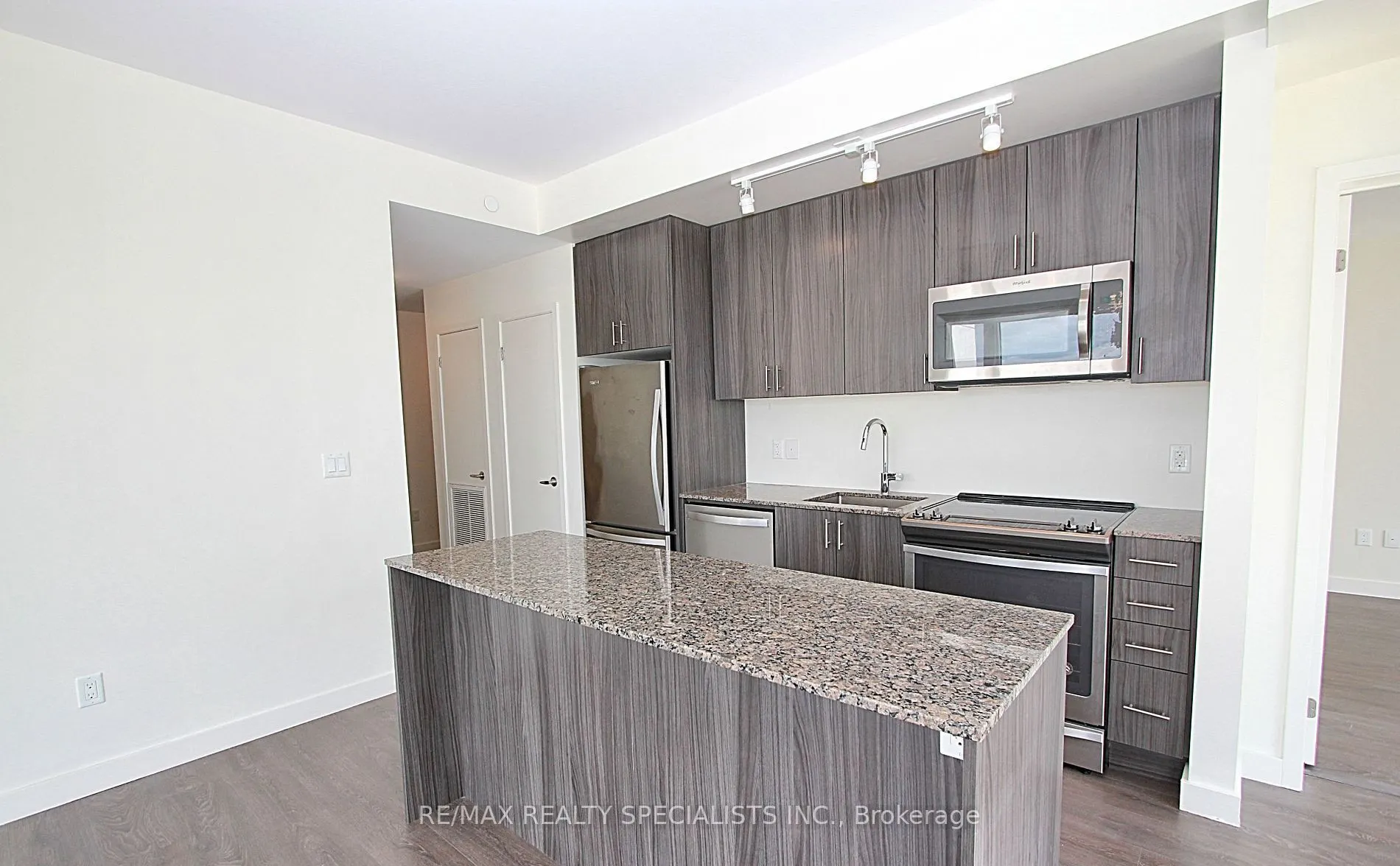 150 Sabina Drive, #414
