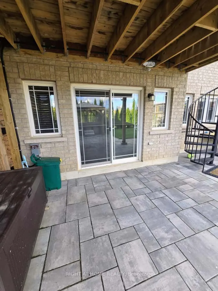 192 Mclaughlin Avenue, #BSMT