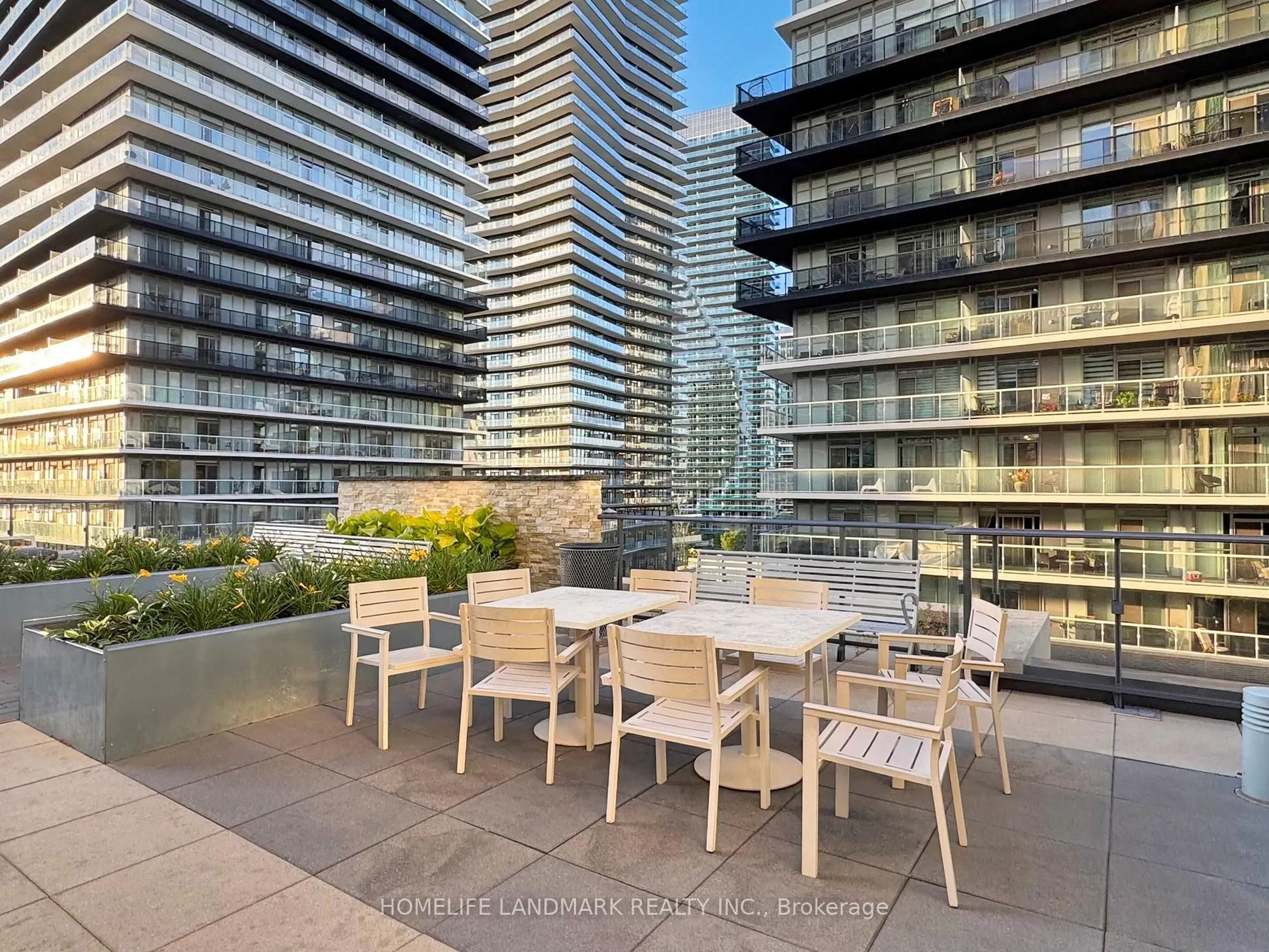 59 Annie Craig Drive, #1608