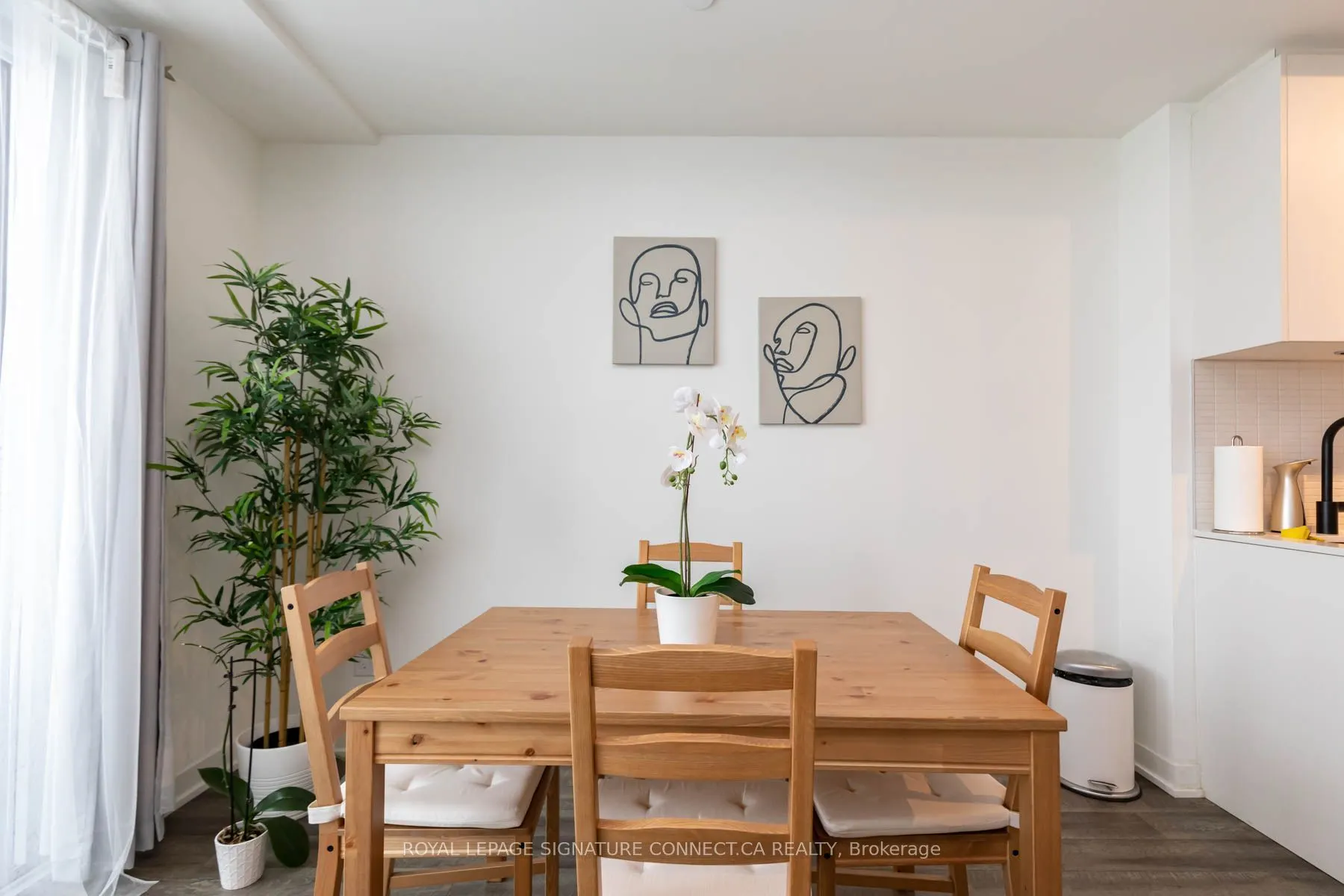 1808 St Clair Avenue W, #219