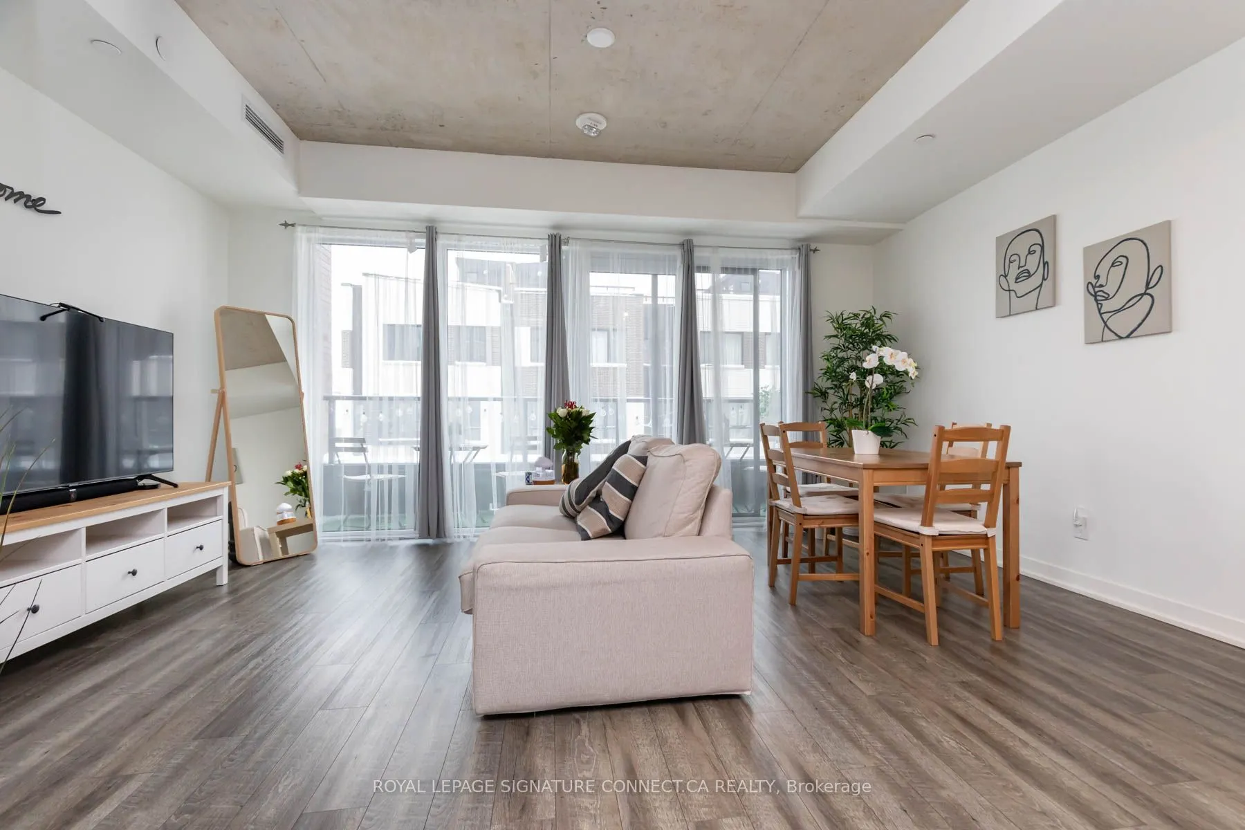 1808 St Clair Avenue W, #219