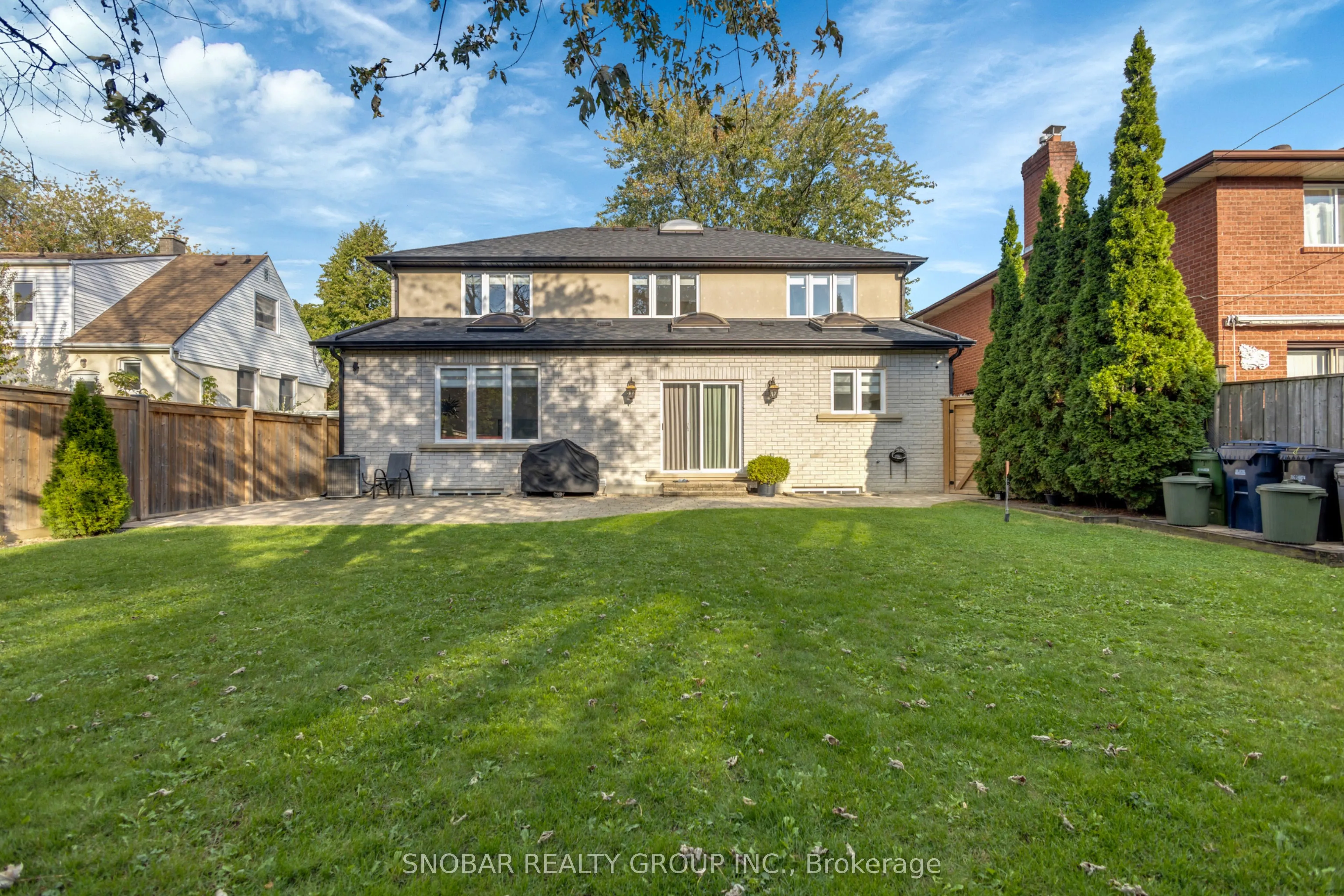 46 Poplar Avenue