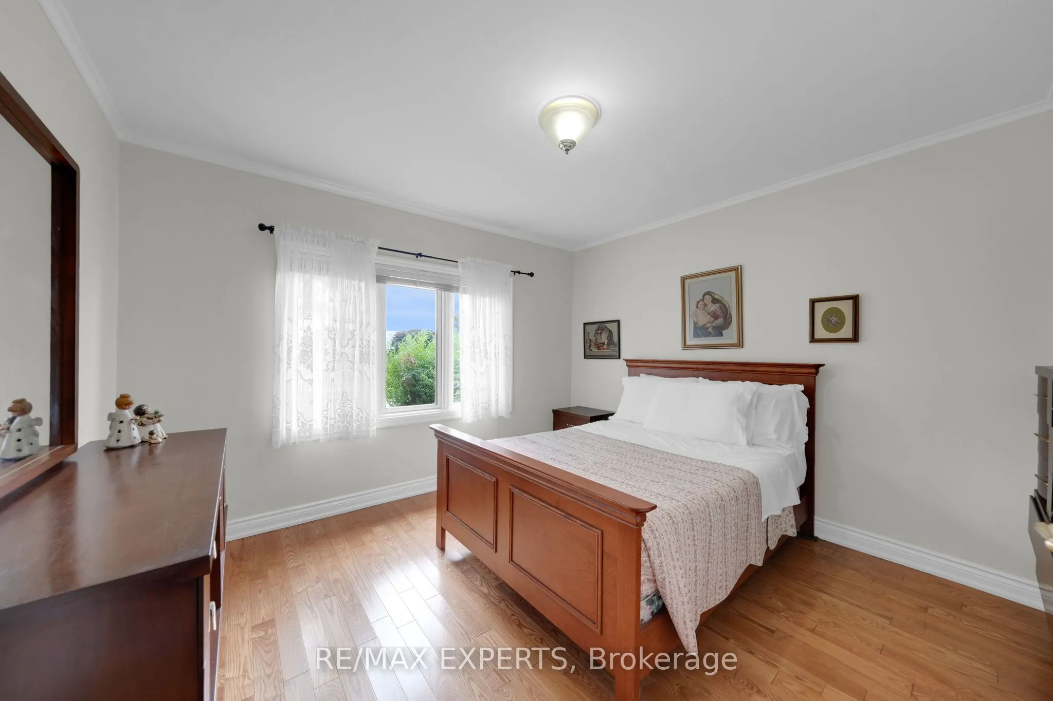 26 Grovedale Avenue