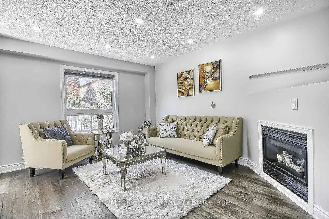 32 Poplar Plains Road