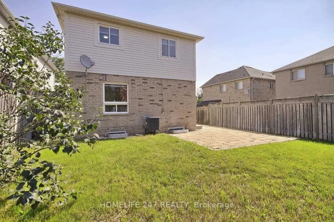 32 Poplar Plains Road