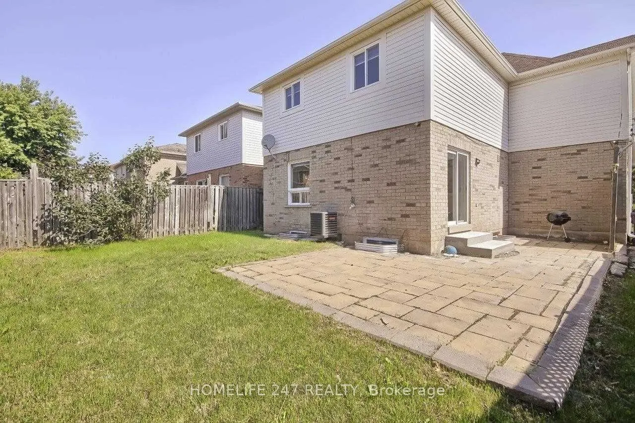 32 Poplar Plains Road