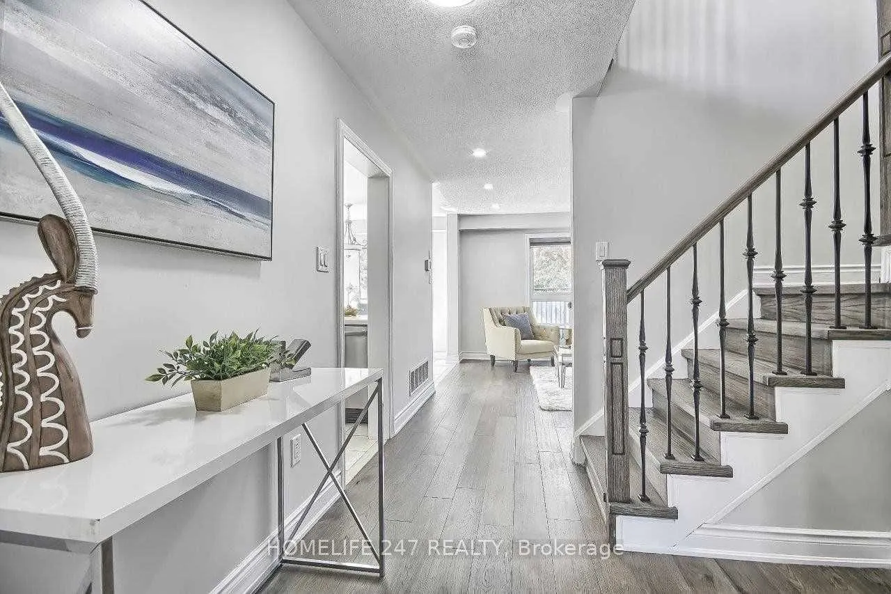 32 Poplar Plains Road