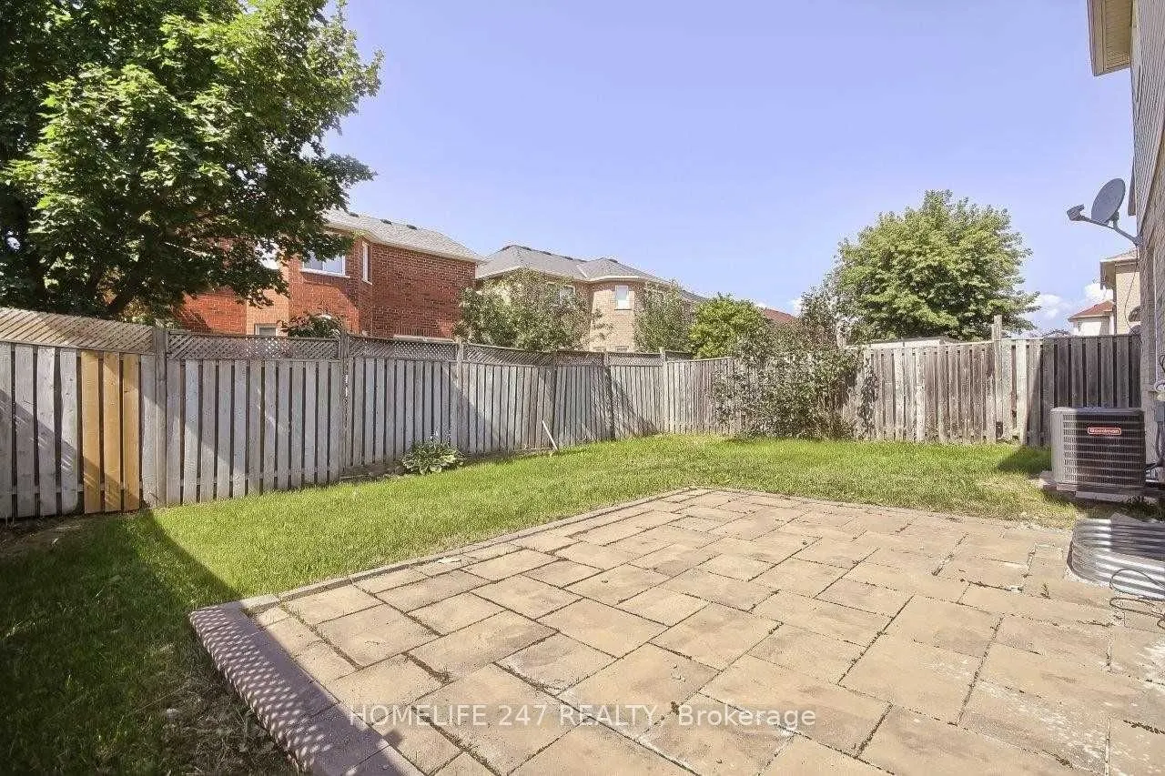 32 Poplar Plains Road