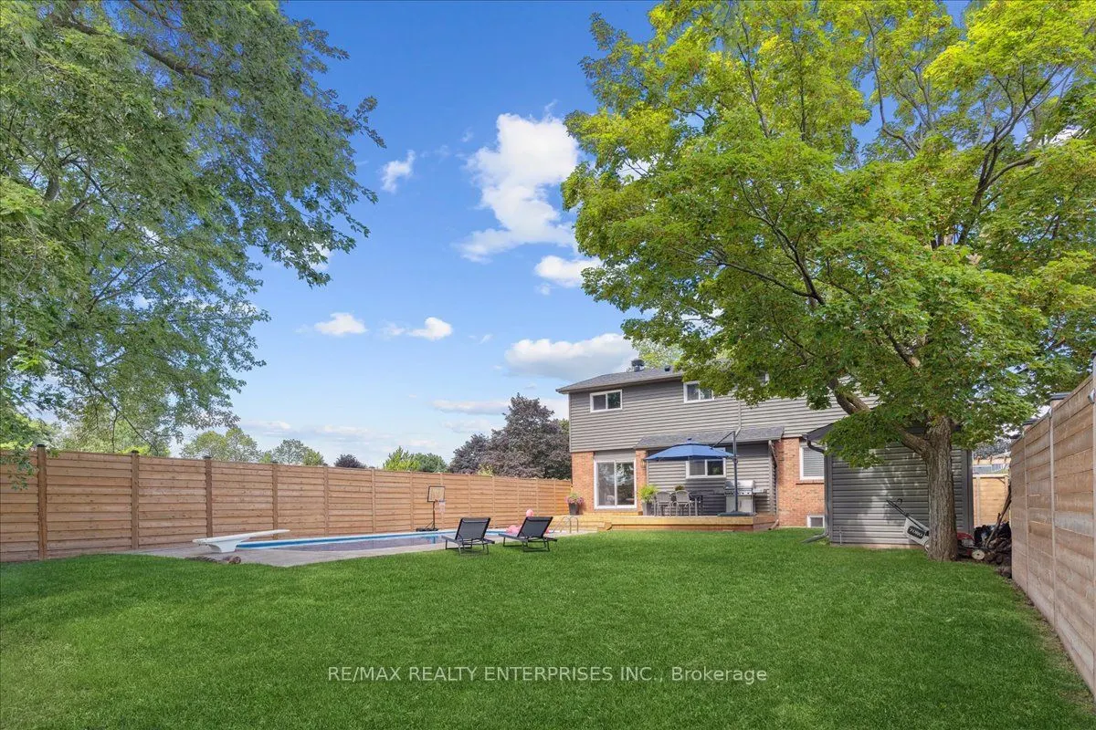 42 Hillside Drive