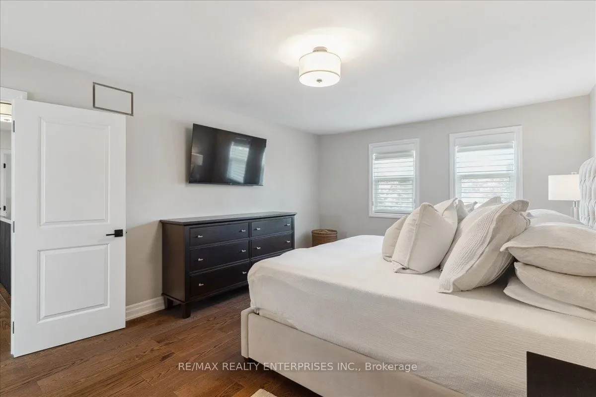 42 Hillside Drive