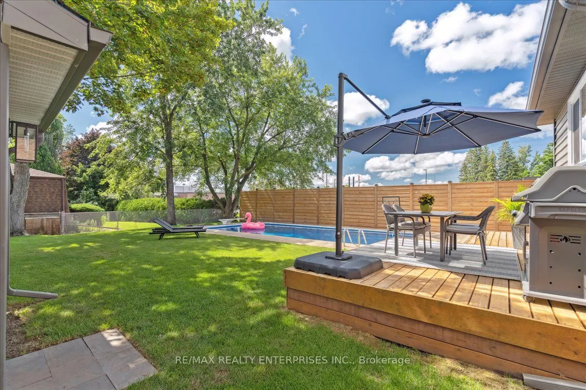 42 Hillside Drive