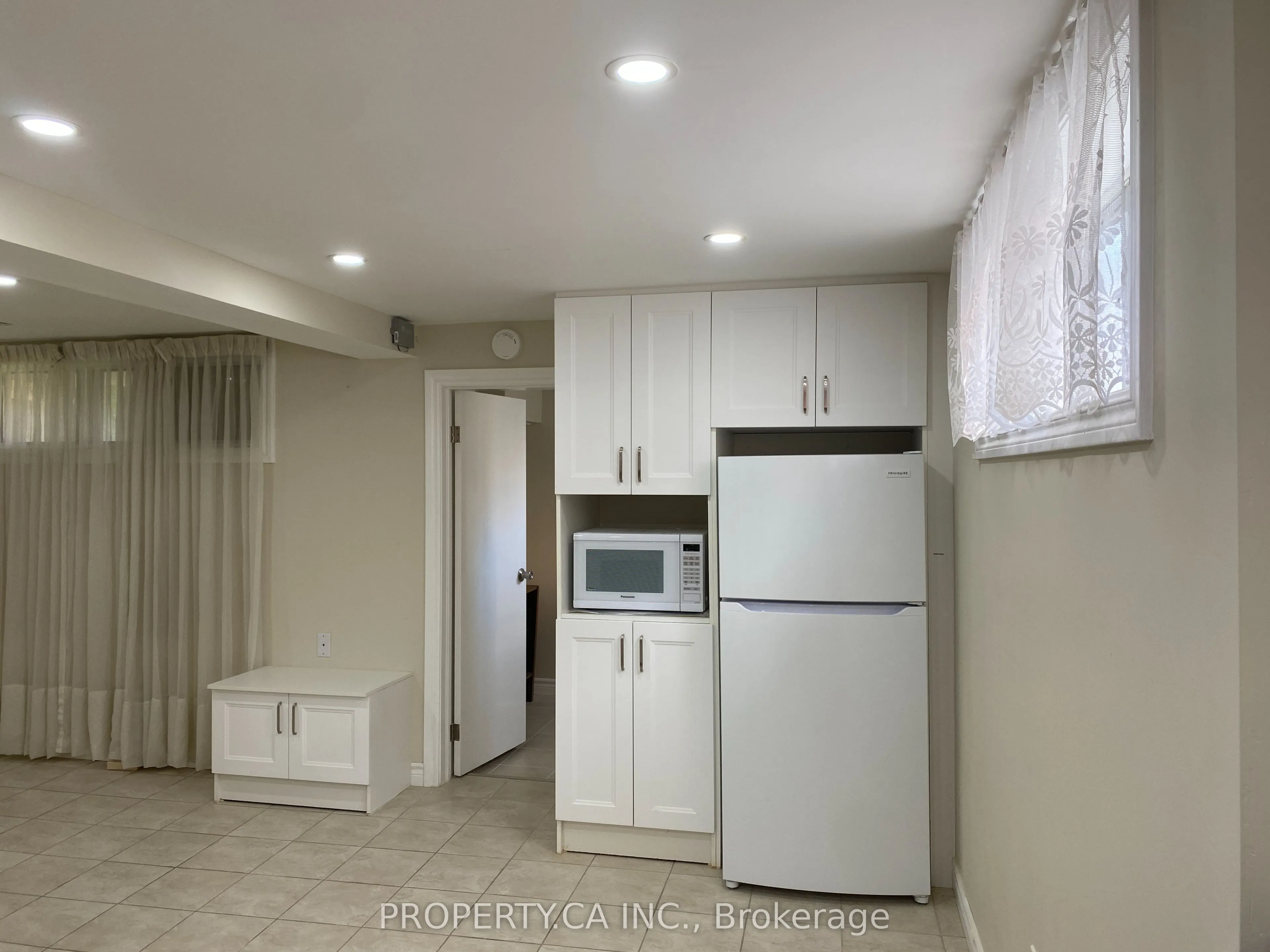 27 Ironwood Road