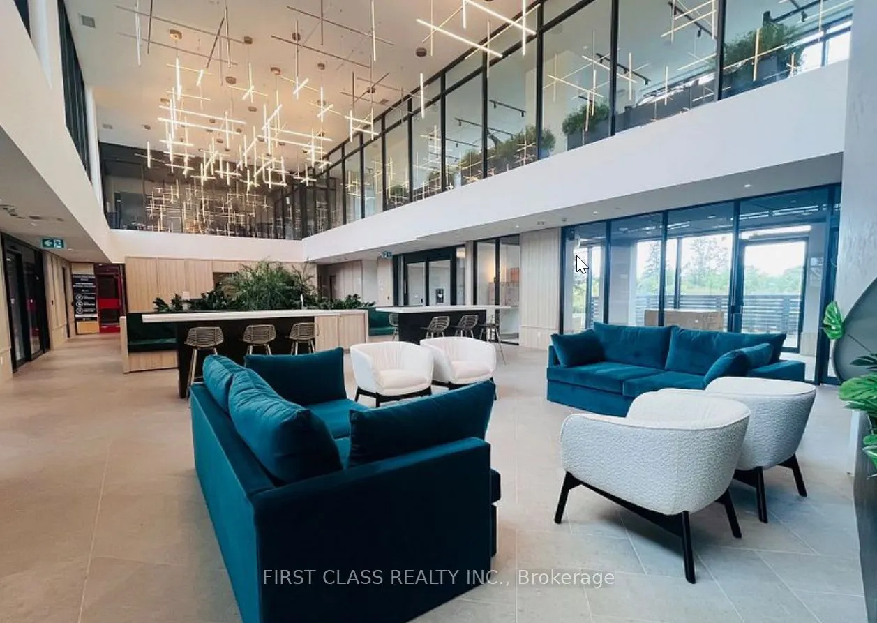 3071 Trafalgar Road, #305