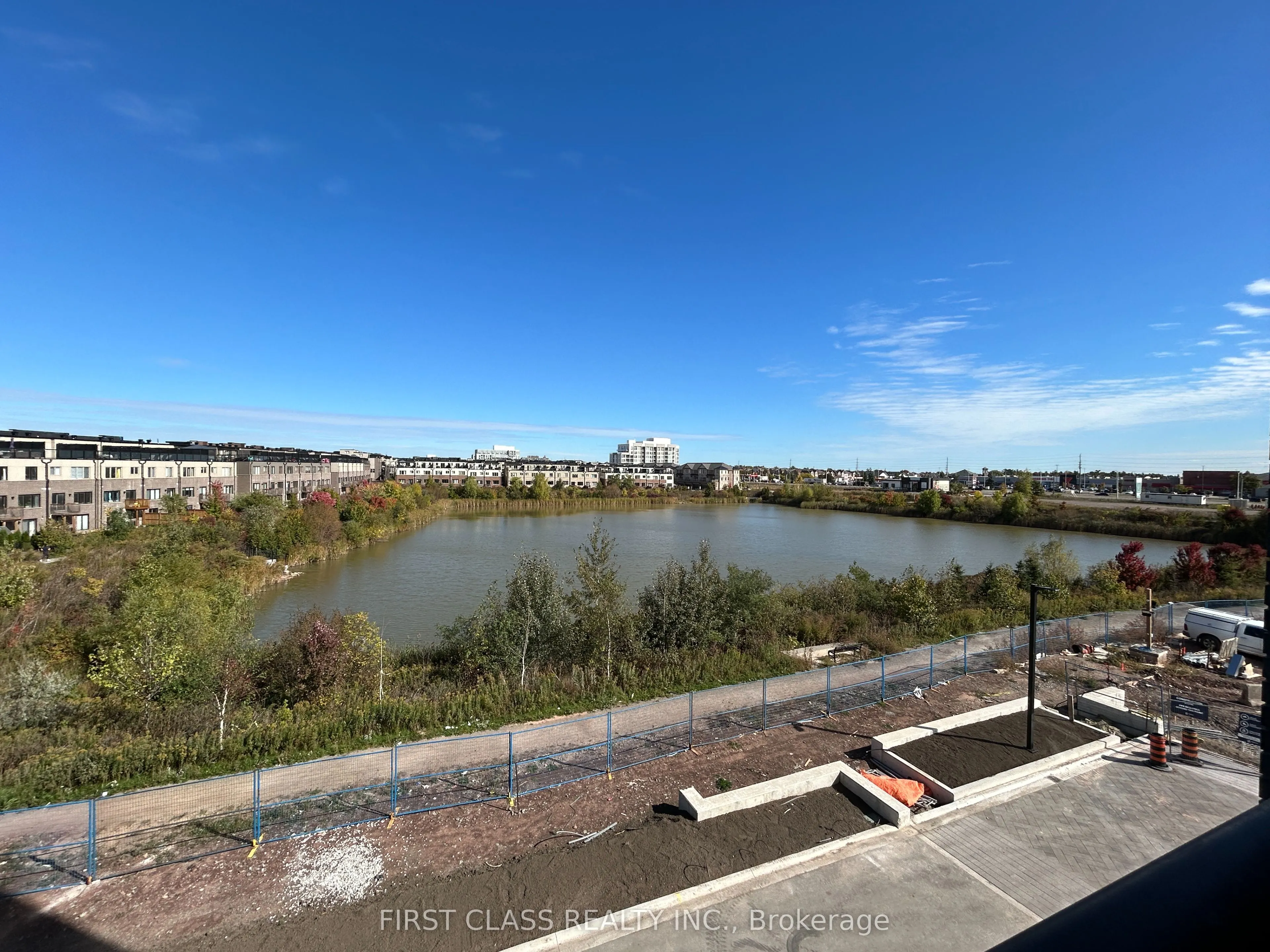 3071 Trafalgar Road, #305