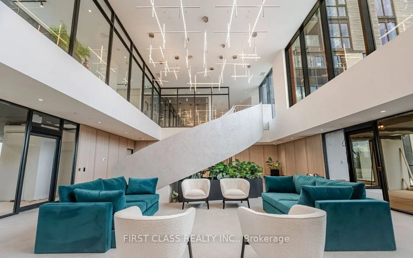 3071 Trafalgar Road, #305