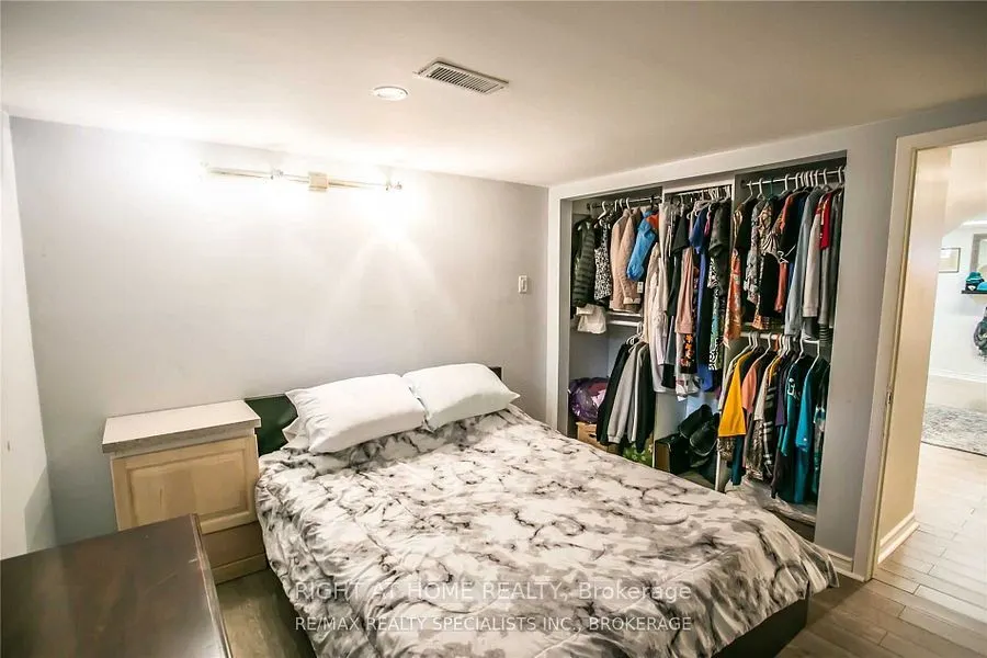 124 Avondale Blvd (Basement)