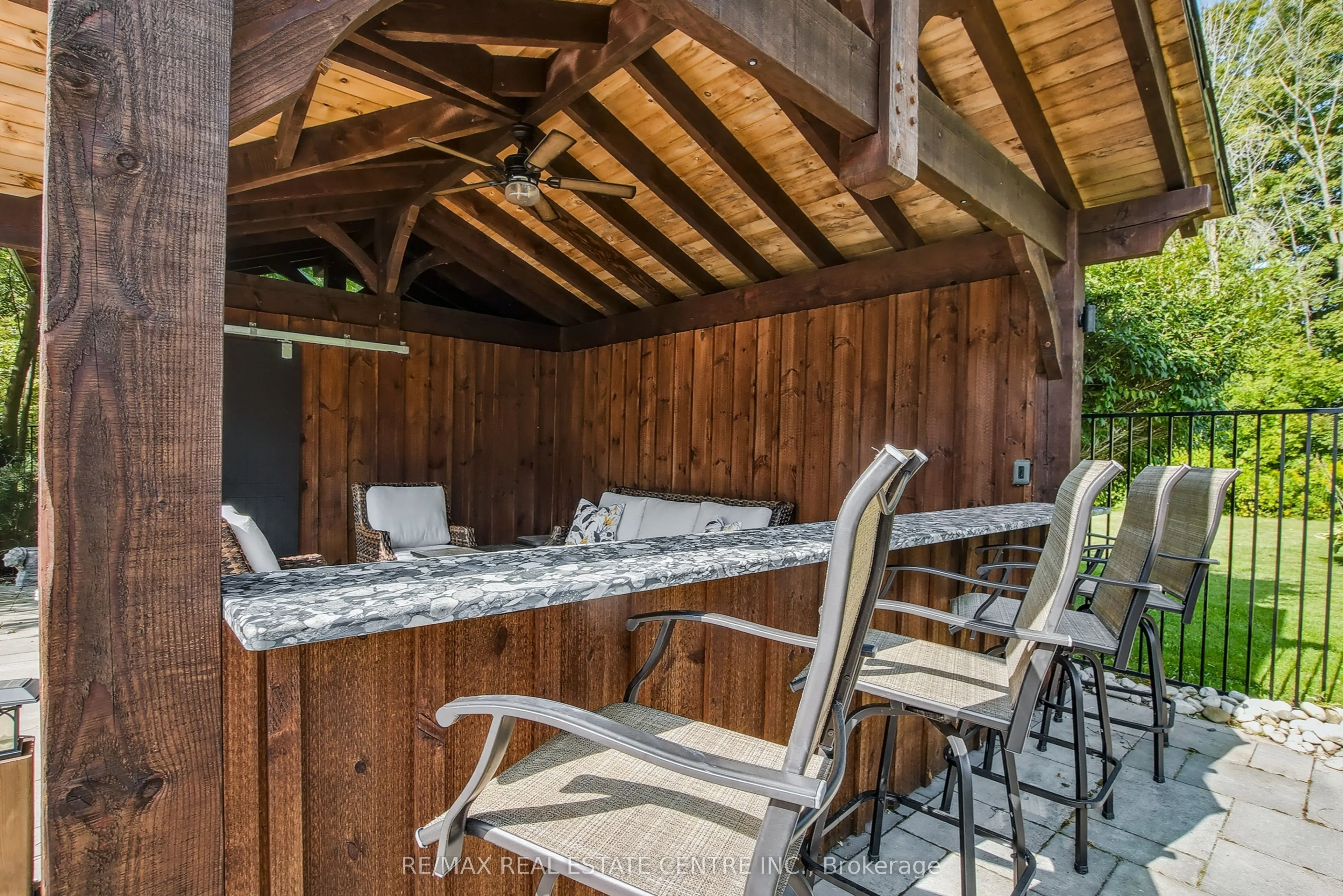 4220 Ennisclare Drive