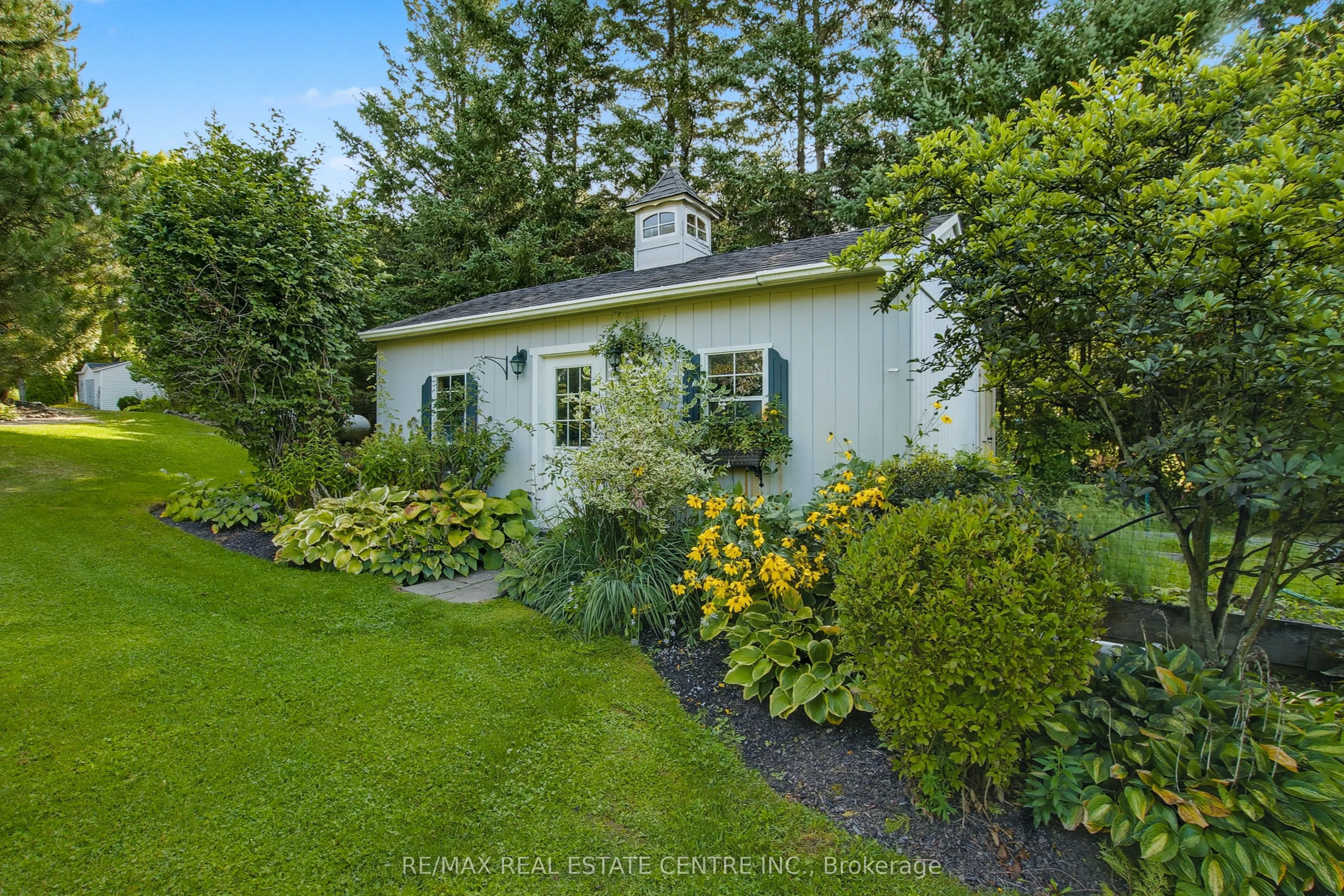 4220 Ennisclare Drive