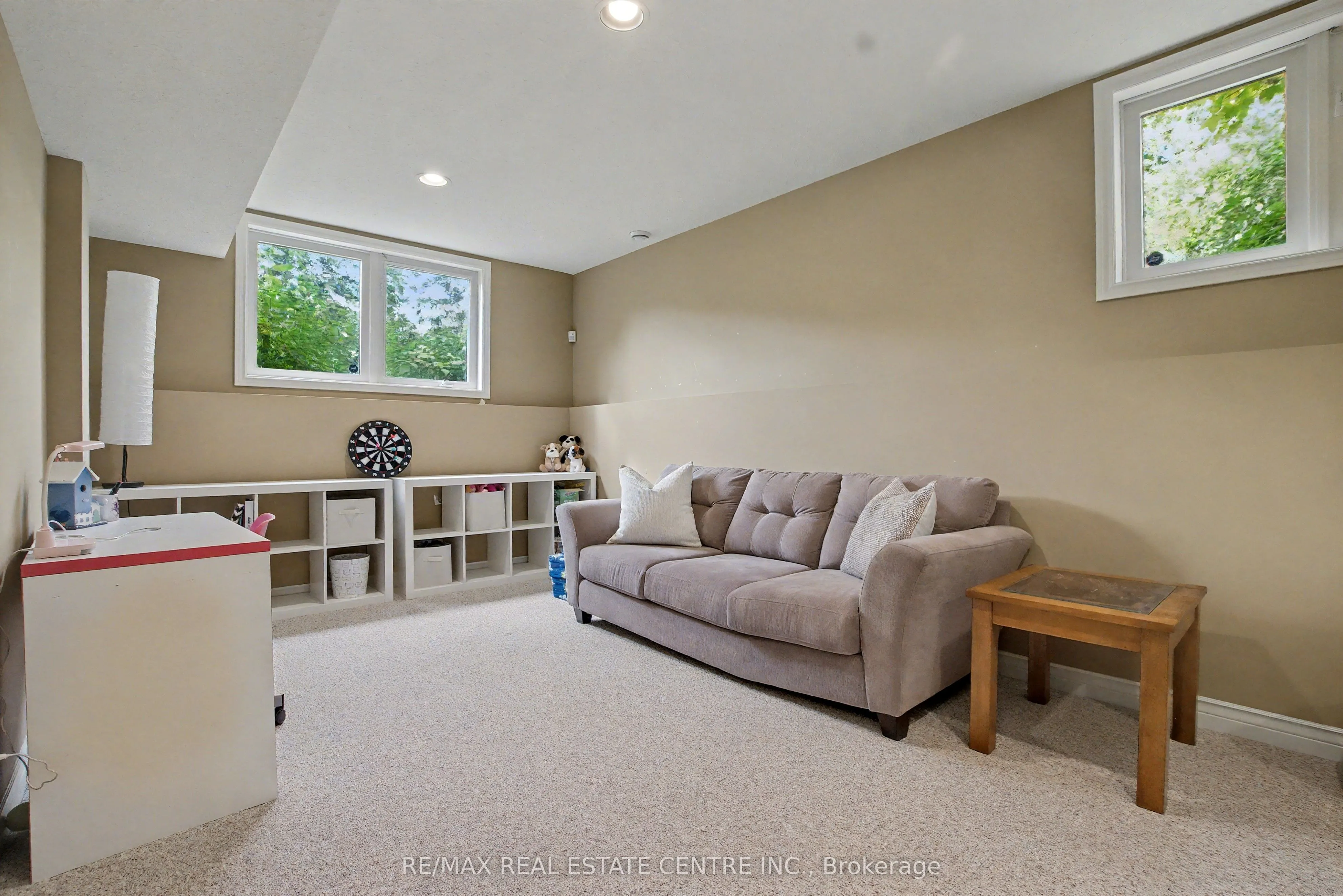 4220 Ennisclare Drive