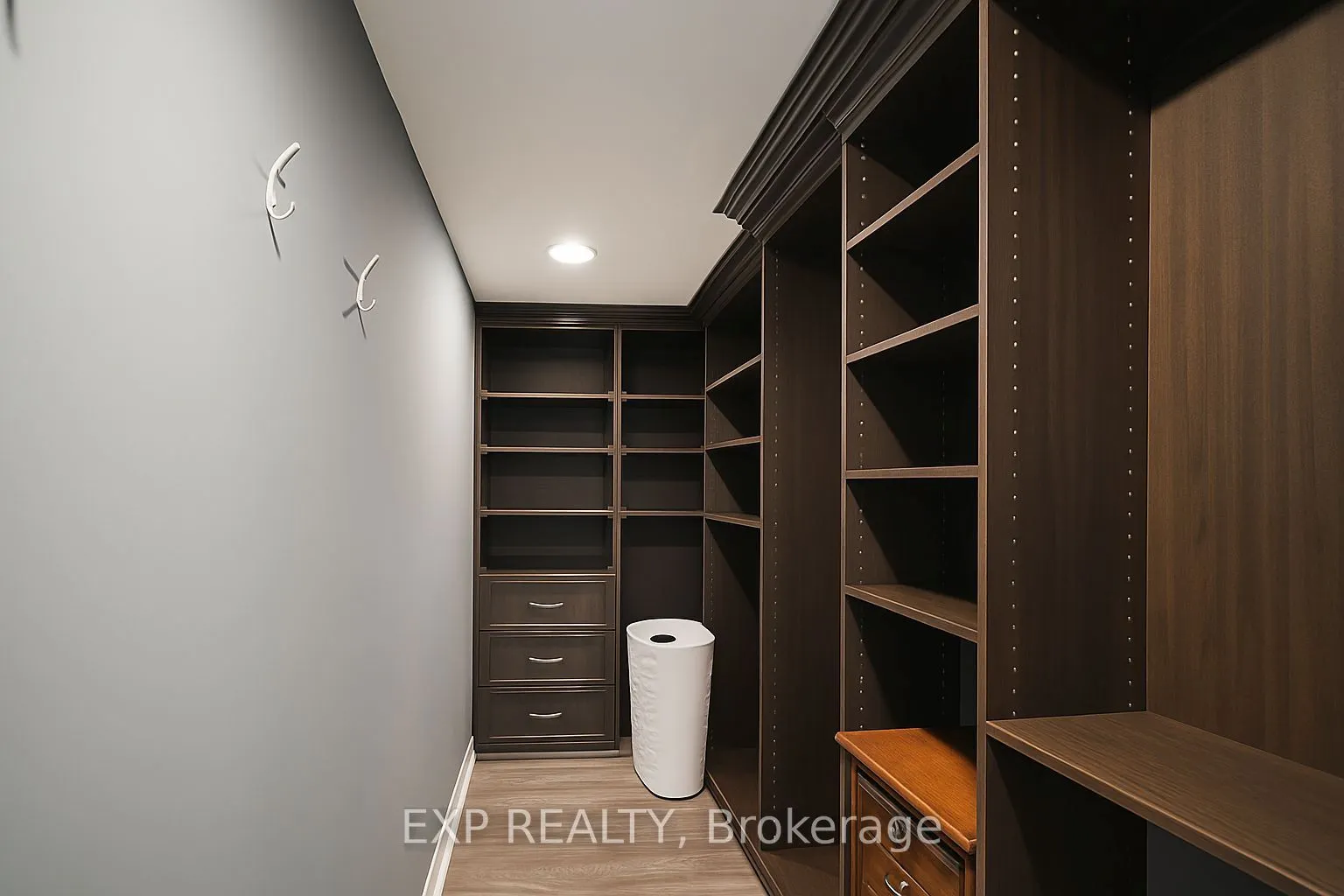 155 Legion Road N, #2304