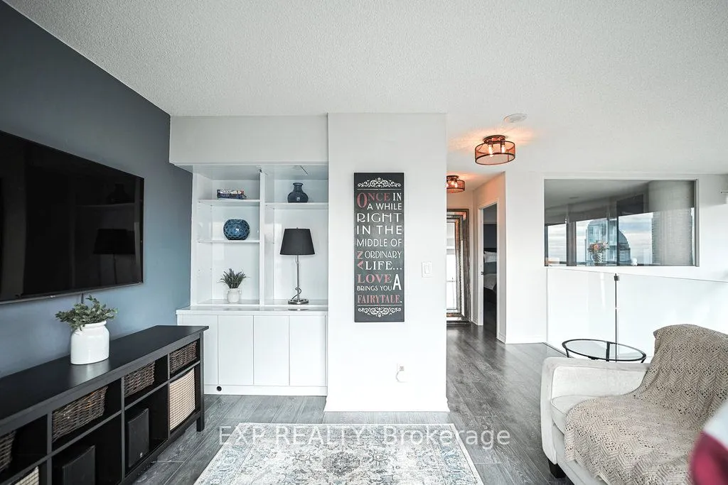 155 Legion Road N, #2304