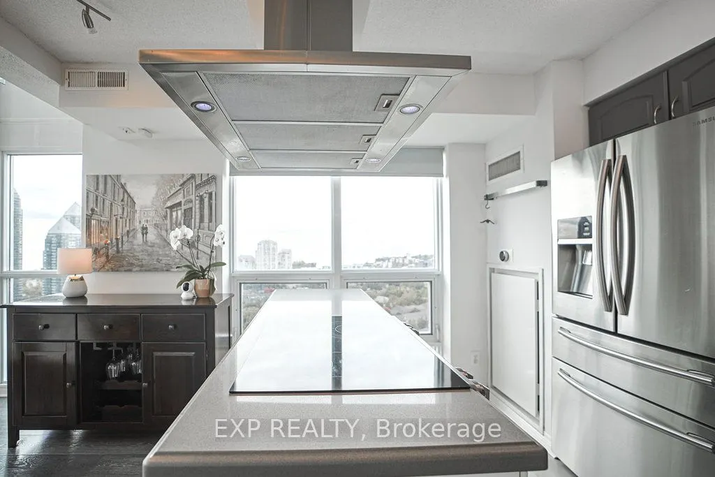 155 Legion Road N, #2304