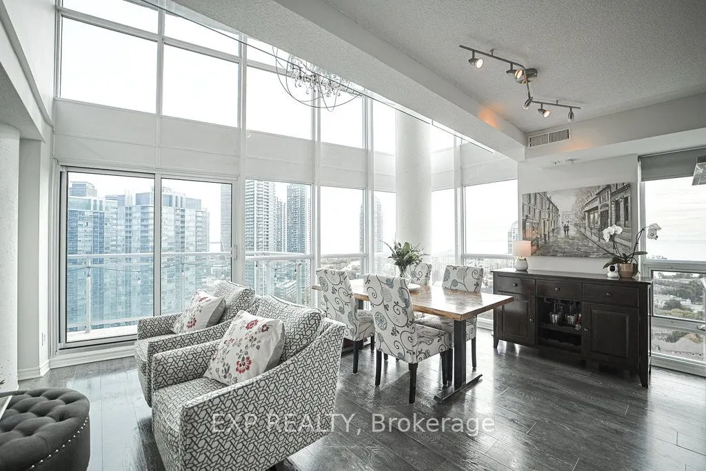 155 Legion Road N, #2304