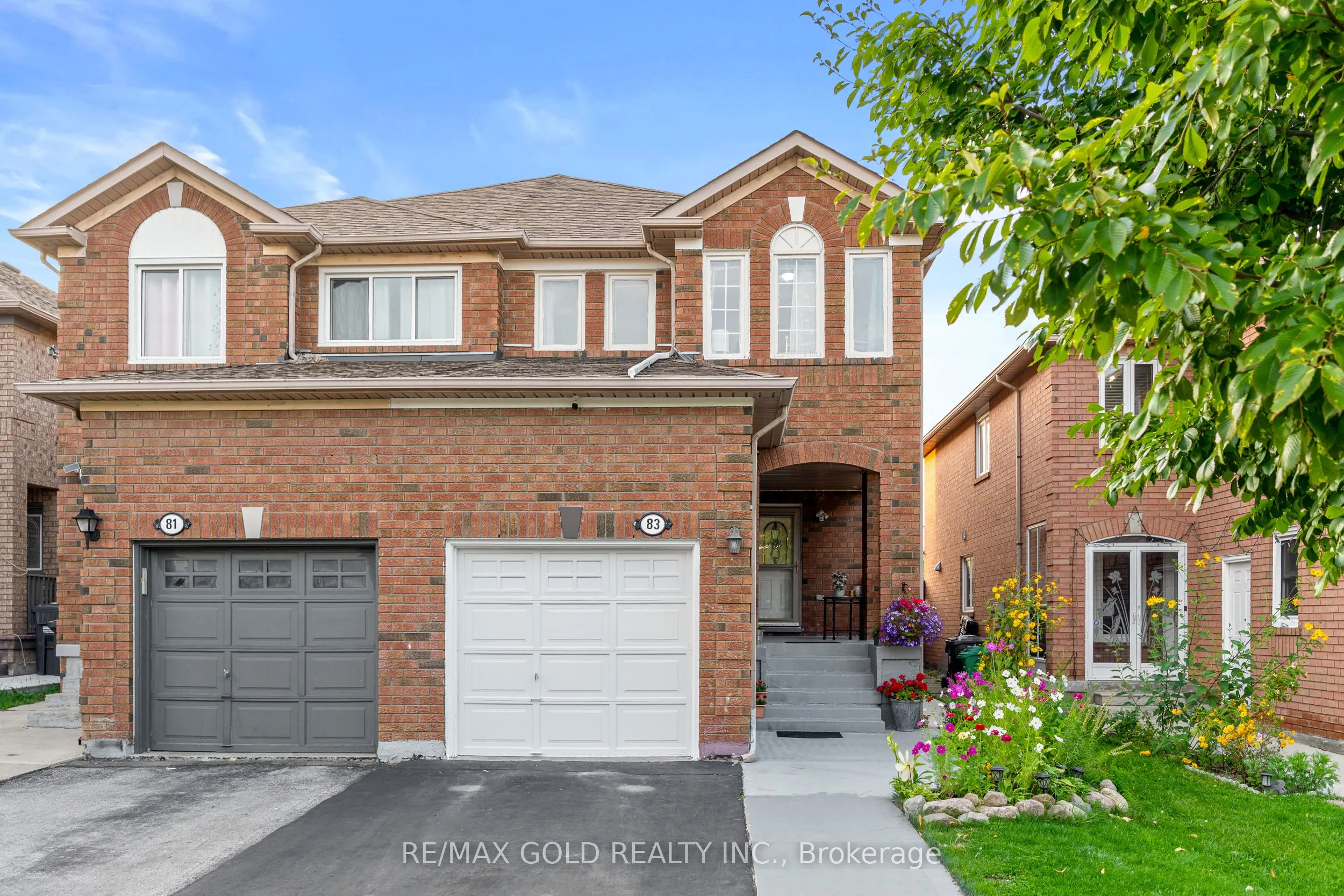 83 Mount Ranier Crescent