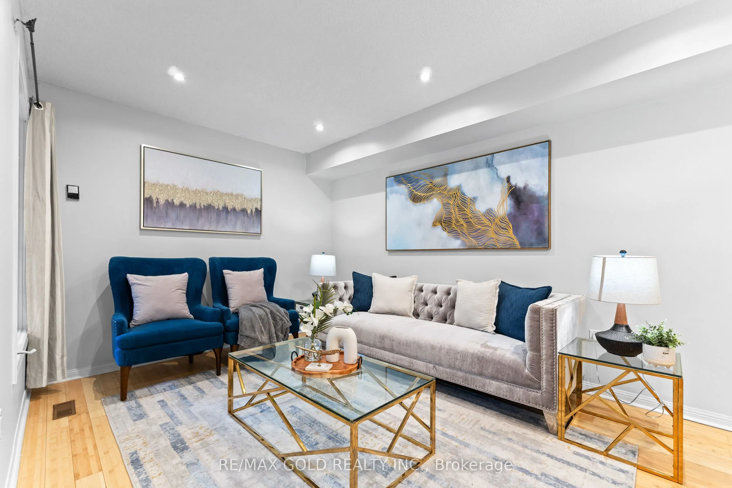 83 Mount Ranier Crescent