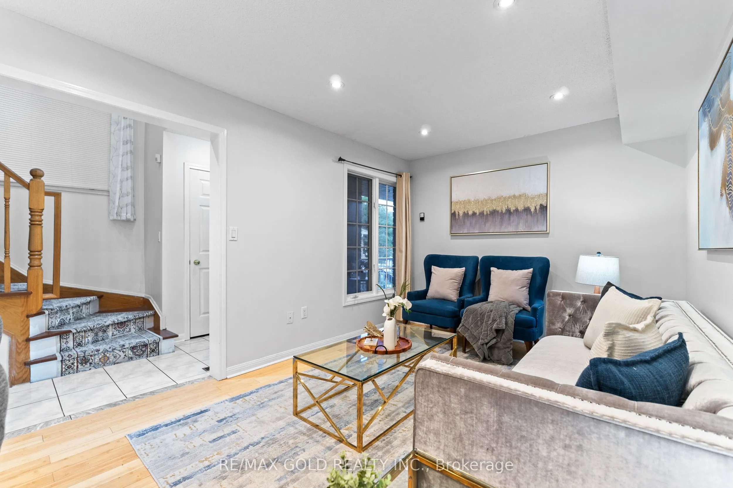 83 Mount Ranier Crescent