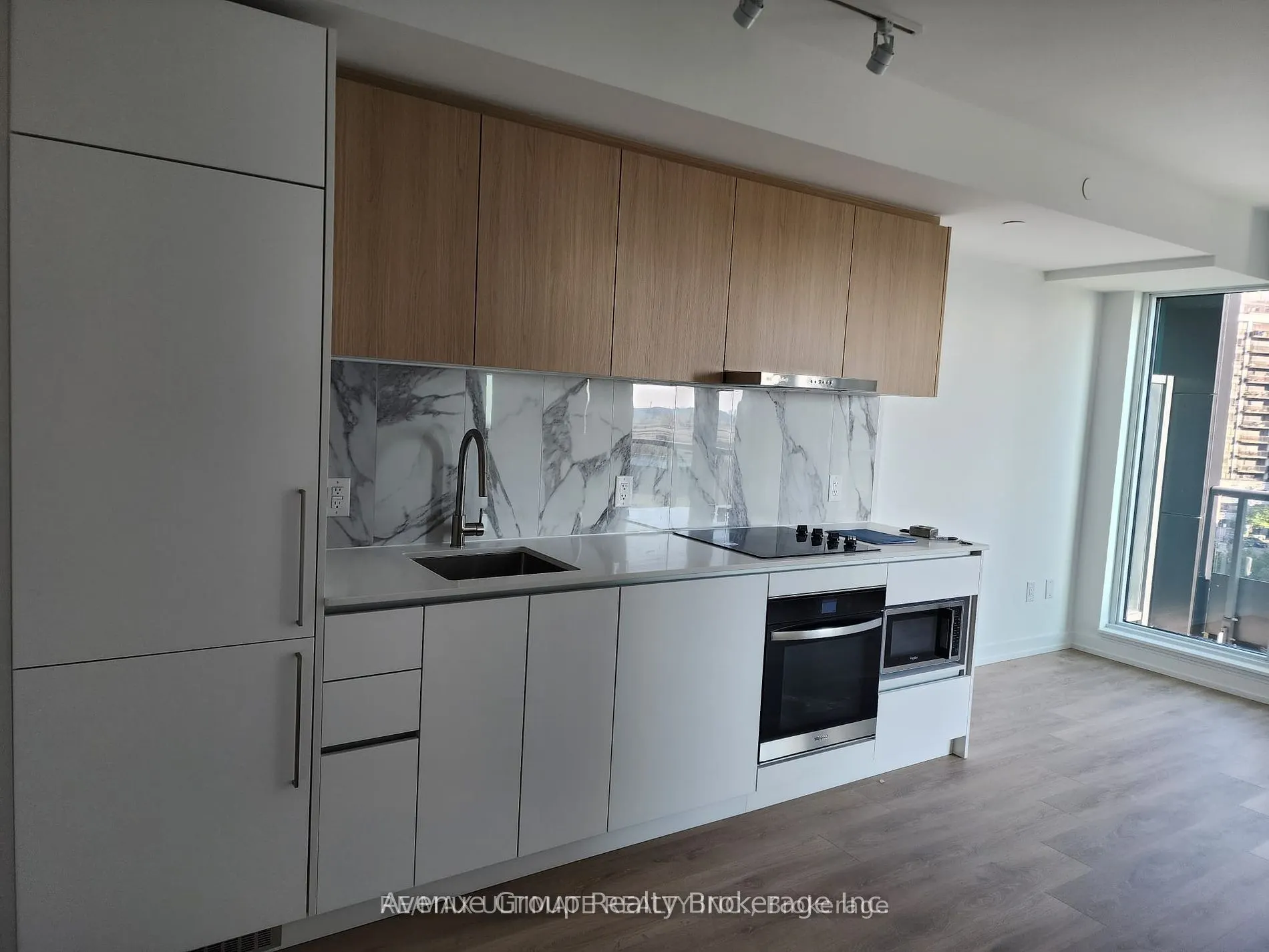 1100 Sheppard Avenue W, #809