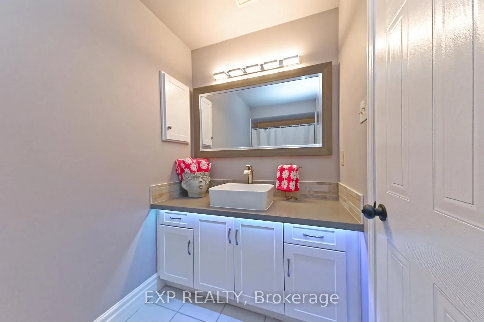 40 Stornwood Court NE, #40
