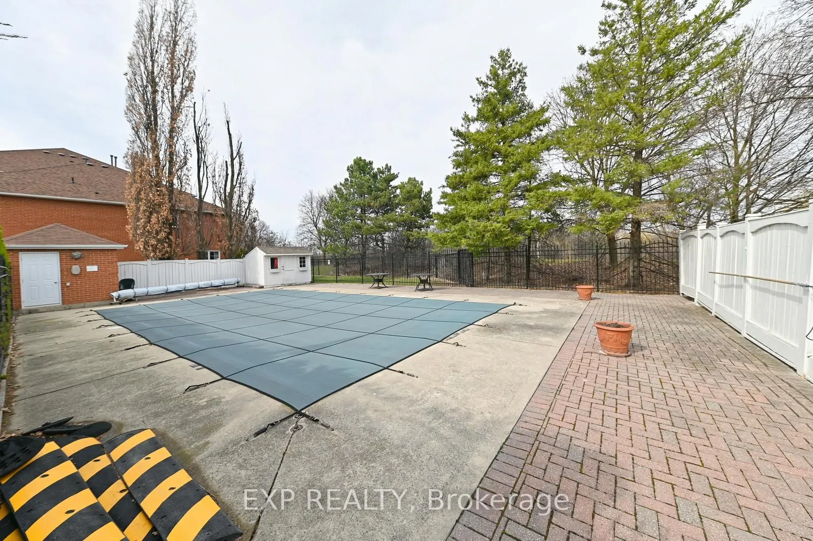 40 Stornwood Court NE, #40